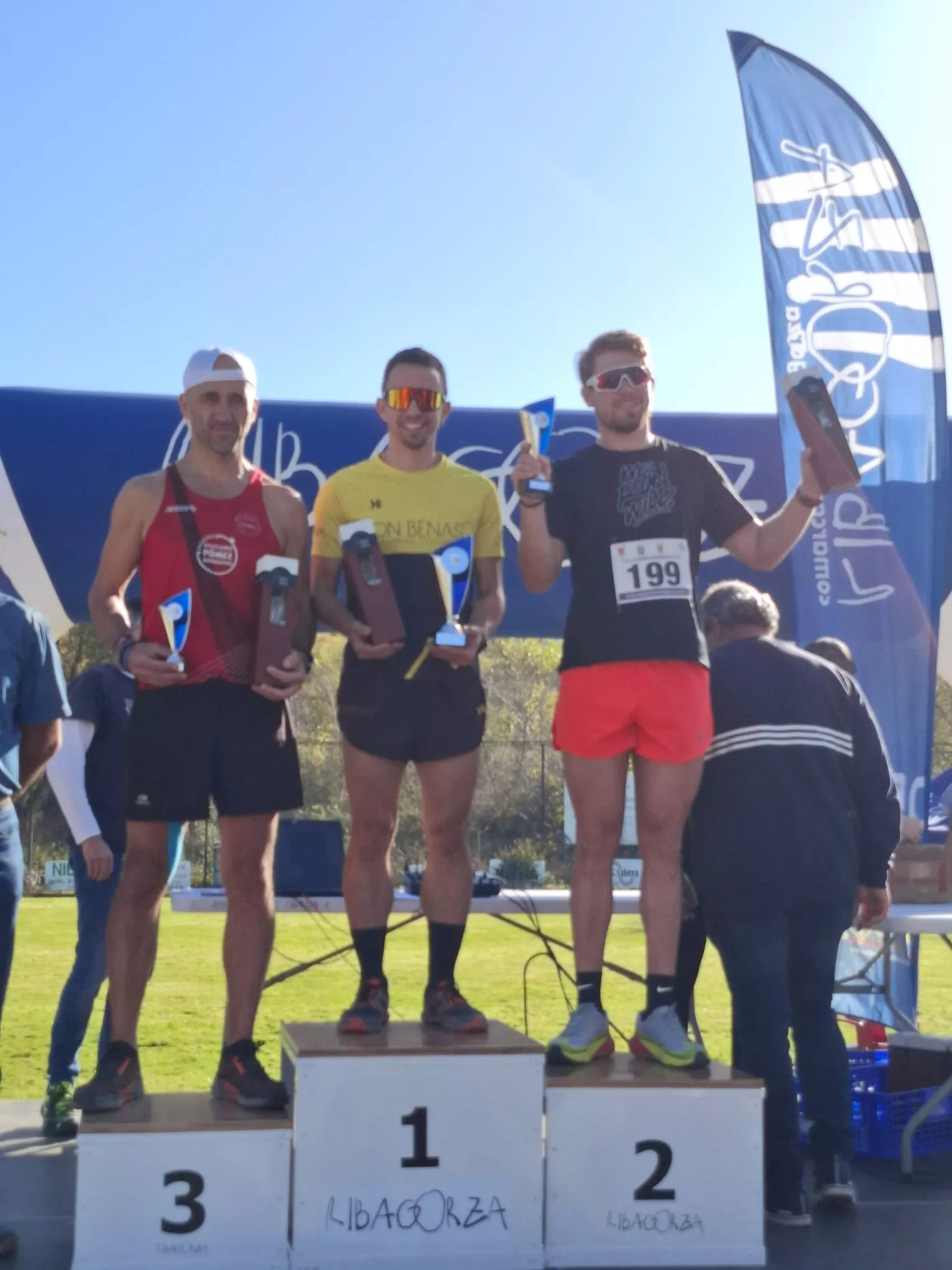 Cross de la longaniza en Capella 