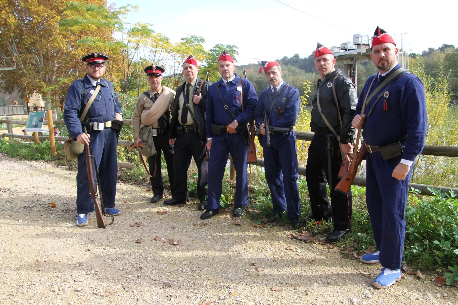 Recreación de la batalla del Ebro en Flix, con la colaboración de la asociación oscense Primera Línea. Foto: Carlos Neofato