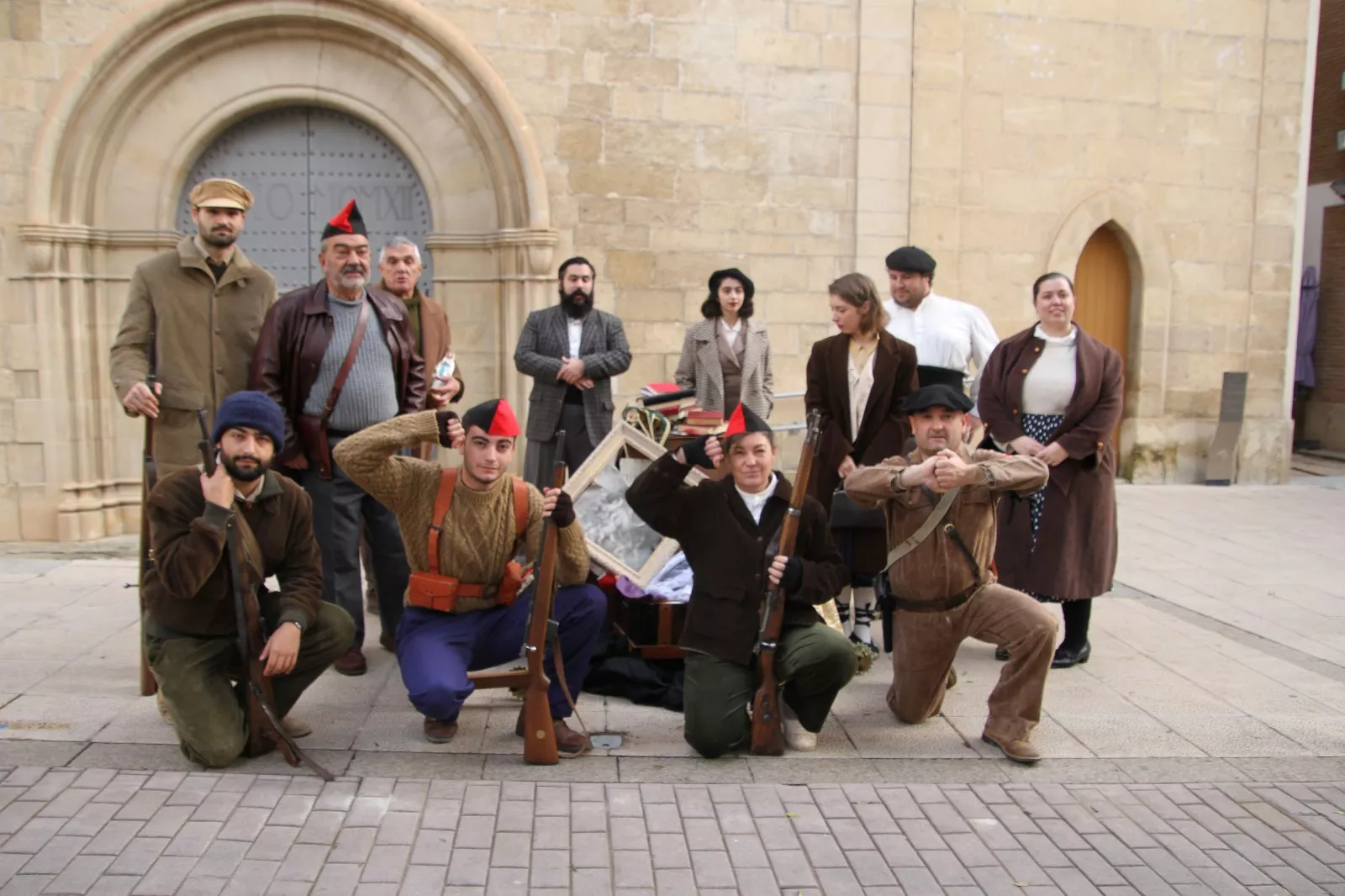 Recreación de la batalla del Ebro en Flix, con la colaboración de la asociación oscense Primera Línea. Foto: Carlos Neofato