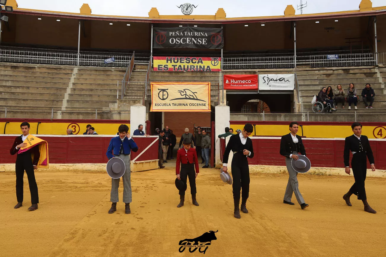 Imágenes de la fiesta anual de la Peña Taurina Oscense. Foto: Fotografía taurina jvg