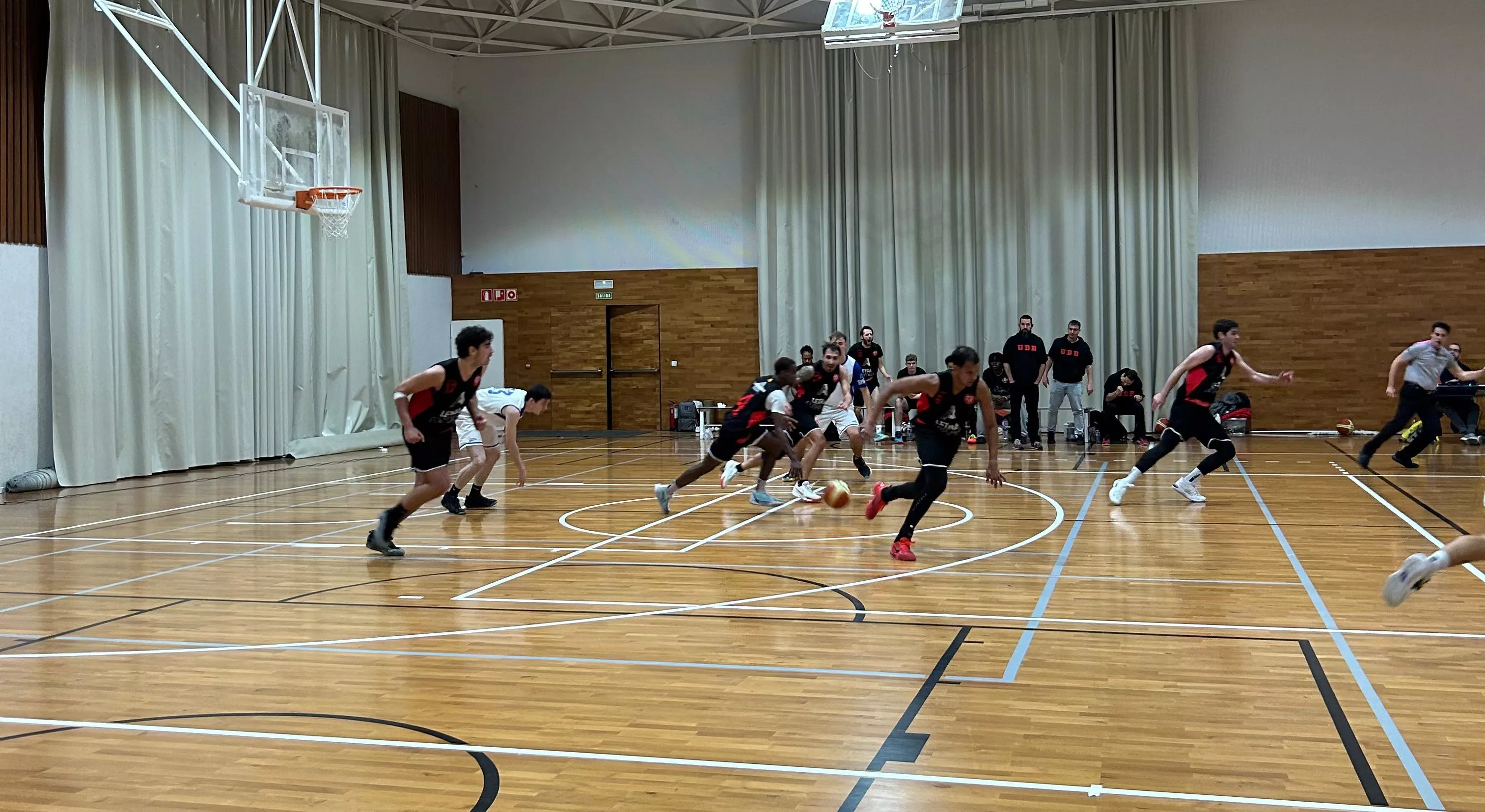 Marianistas vs Letra Corpórea