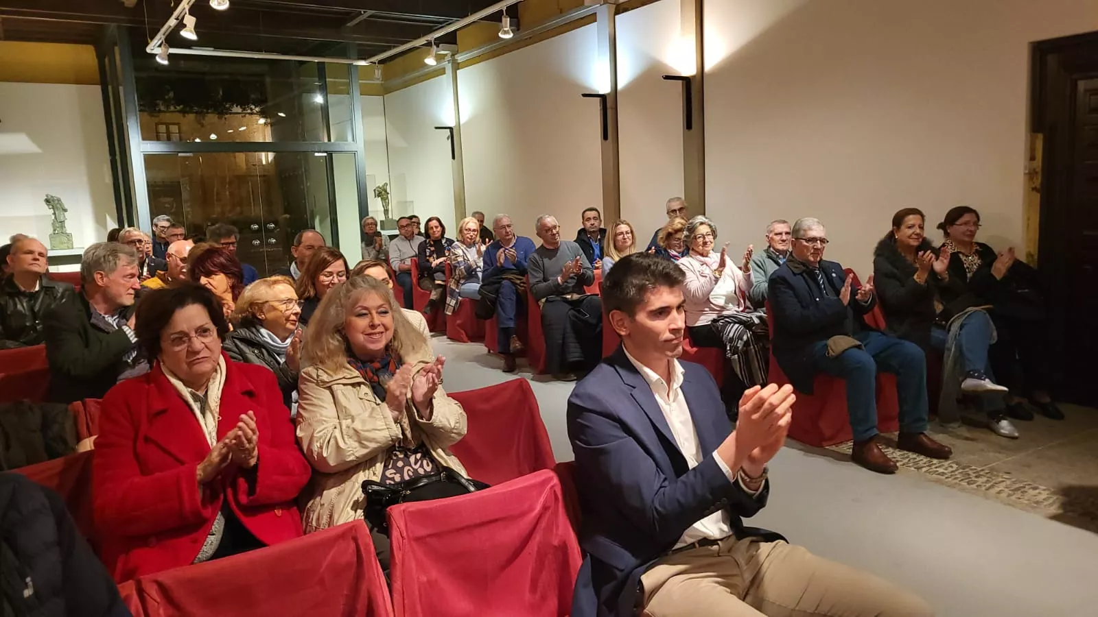 Presentación del libro Humanismo y poder. Circunstancias de la Universidad de Huesca en el Colegio de Santiago