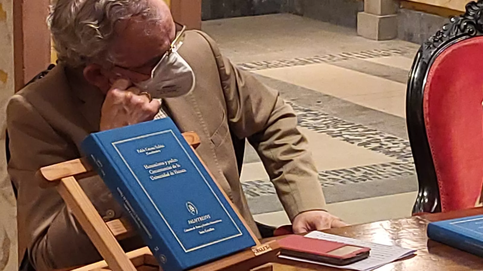 Presentación del libro Humanismo y poder. Circunstancias de la Universidad de Huesca en el Colegio de Santiago