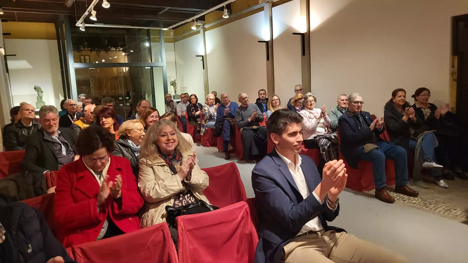 Presentación del libro Humanismo y poder. Circunstancias de la Universidad de Huesca en el Colegio de Santiago