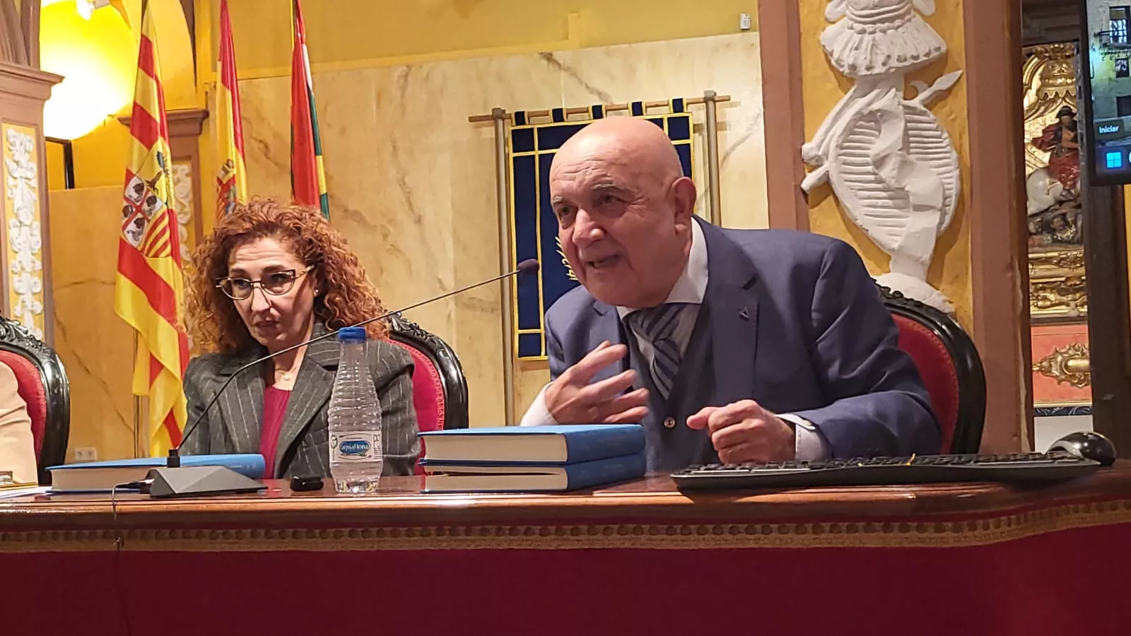 Presentación del libro Humanismo y poder. Circunstancias de la Universidad de Huesca en el Colegio de Santiago