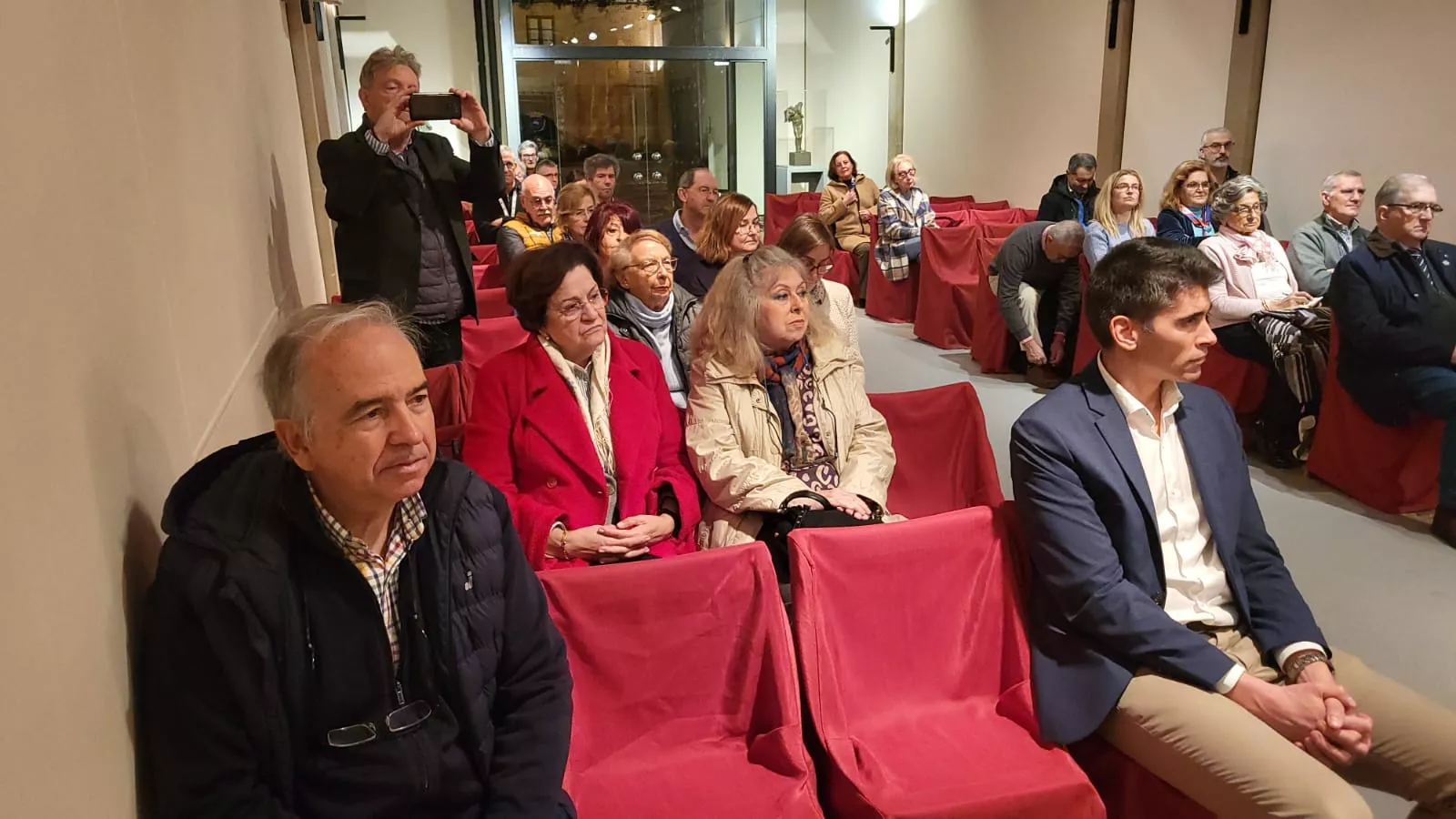 Presentación del libro Humanismo y poder. Circunstancias de la Universidad de Huesca en el Colegio de Santiago
