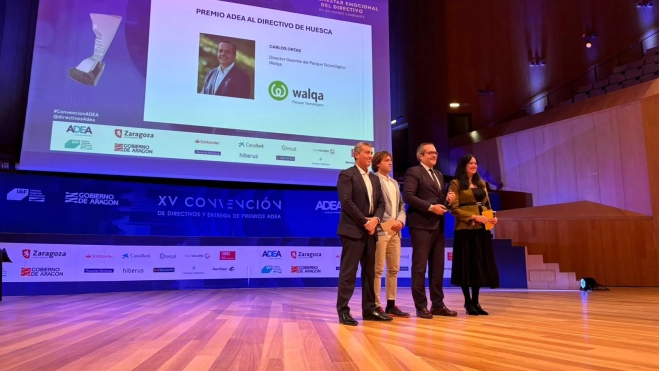 Carlos Ortas con Luis Gómez, Josete Ortas y la alcaldesa Lorena Orduna Carlos Ortas con Luis Gómez, Josete Ortas y la alcaldesa Lorena Orduna