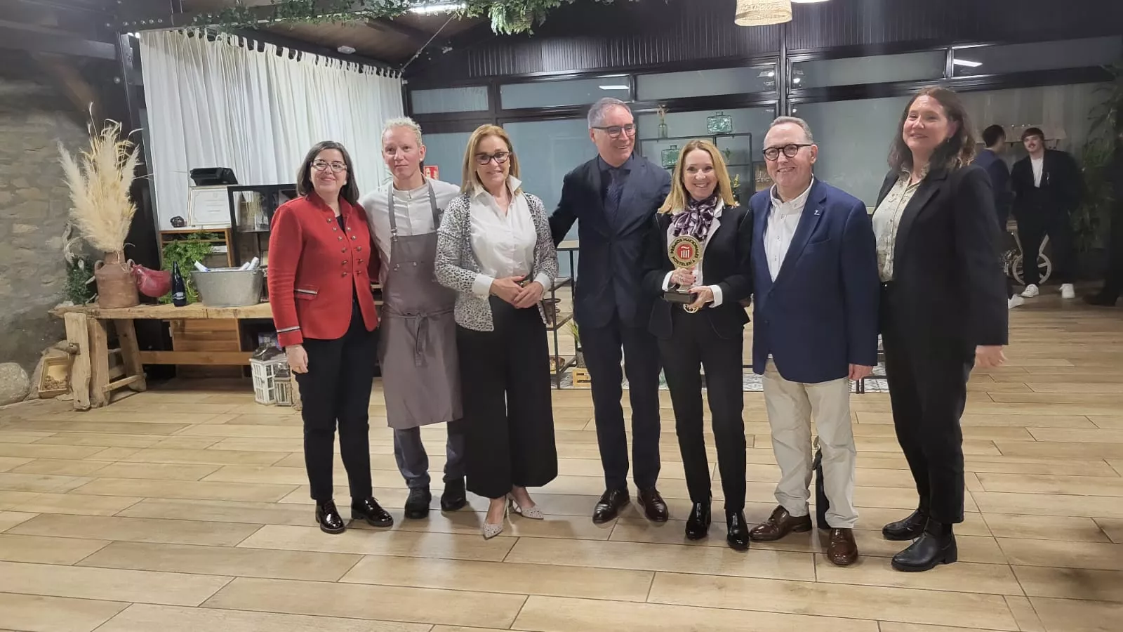Equipo de la Asociación con José Luis Yzuel, Carmelo Bosque y Toño Rodríguez