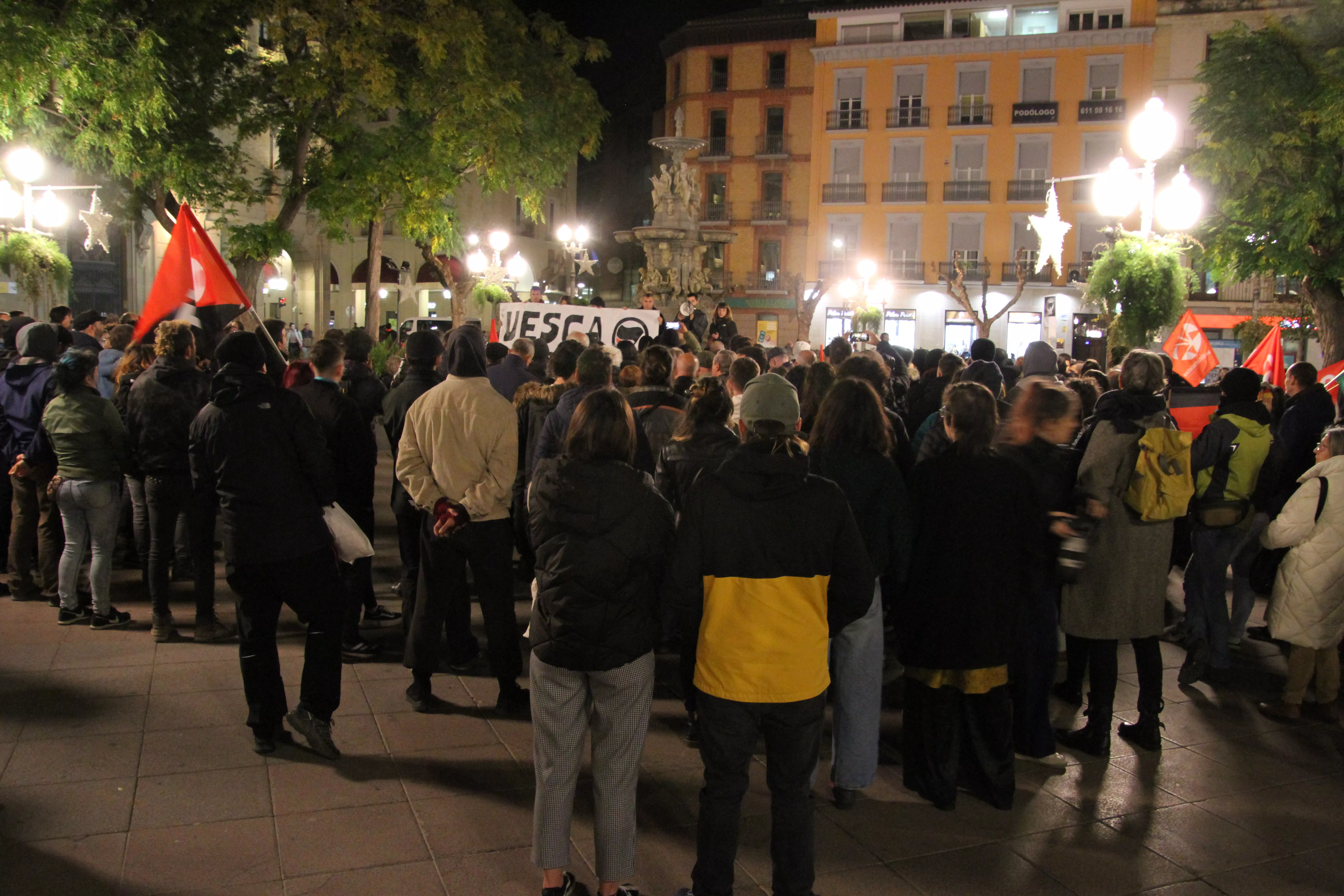 Manifestación antifascista en Huesca en el 20N. Foto Carlos Neofato 