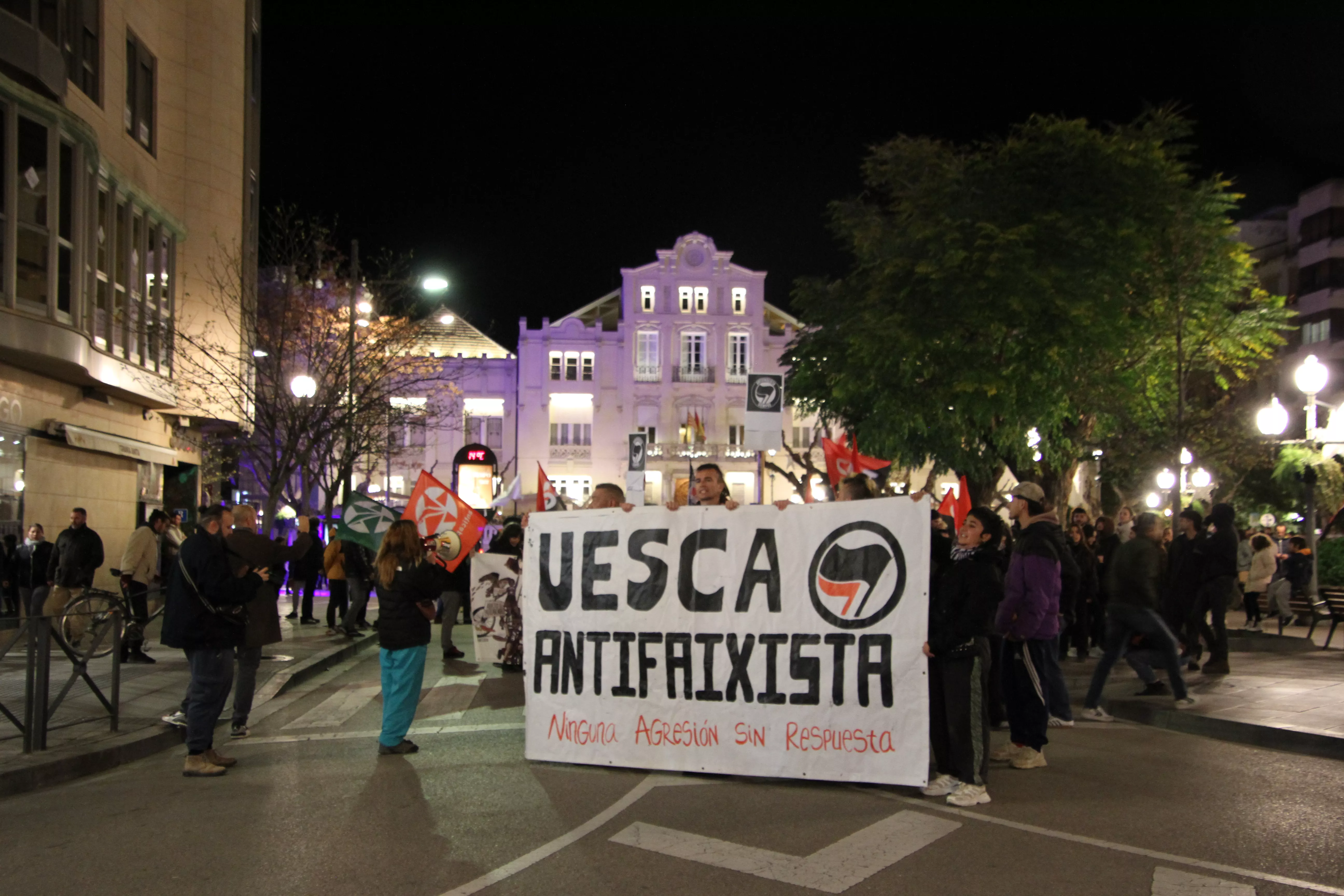 Manifestación antifascista en Huesca en el 20N. Foto Carlos Neofato 