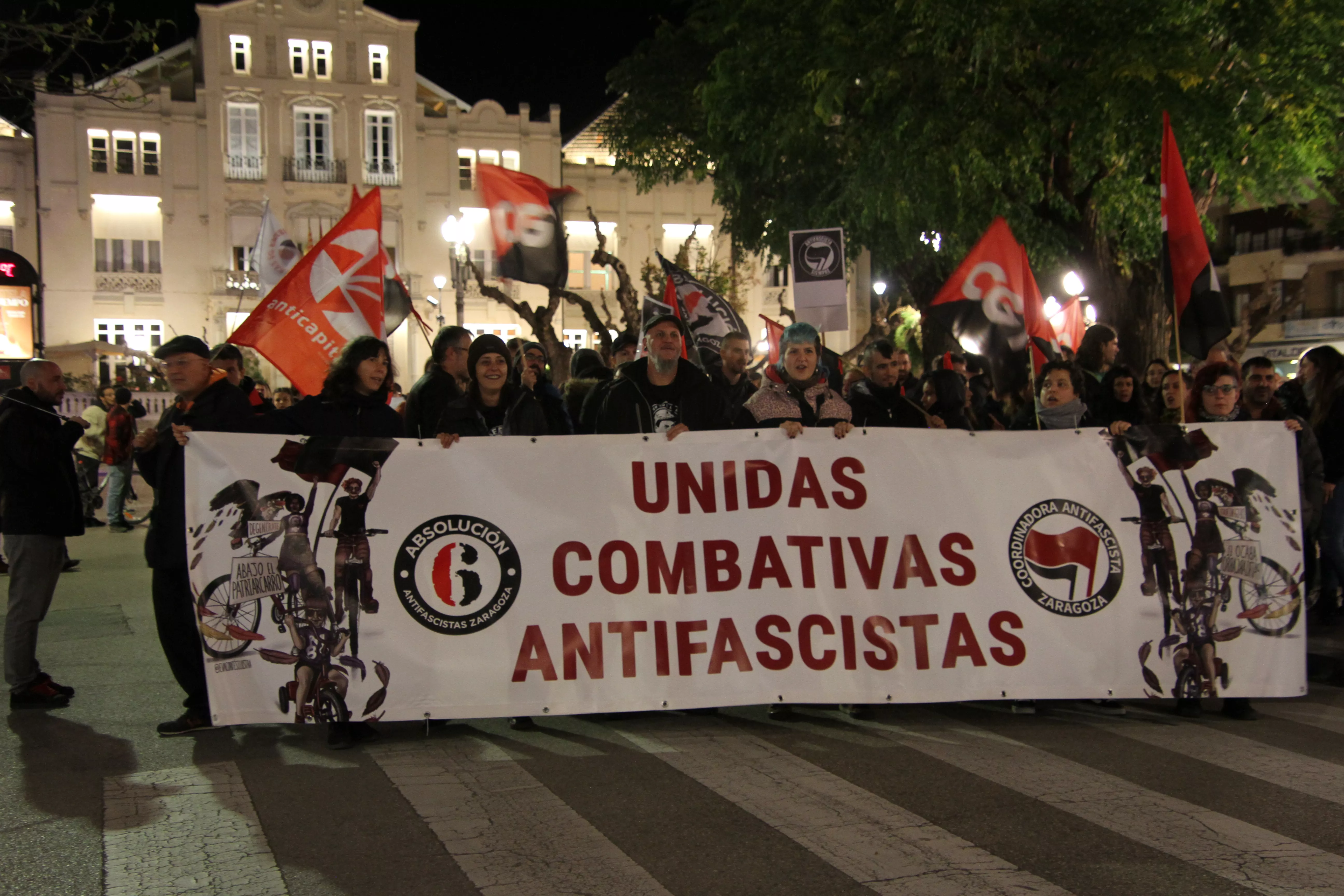 Manifestación antifascista en Huesca en el 20N. Foto Carlos Neofato 