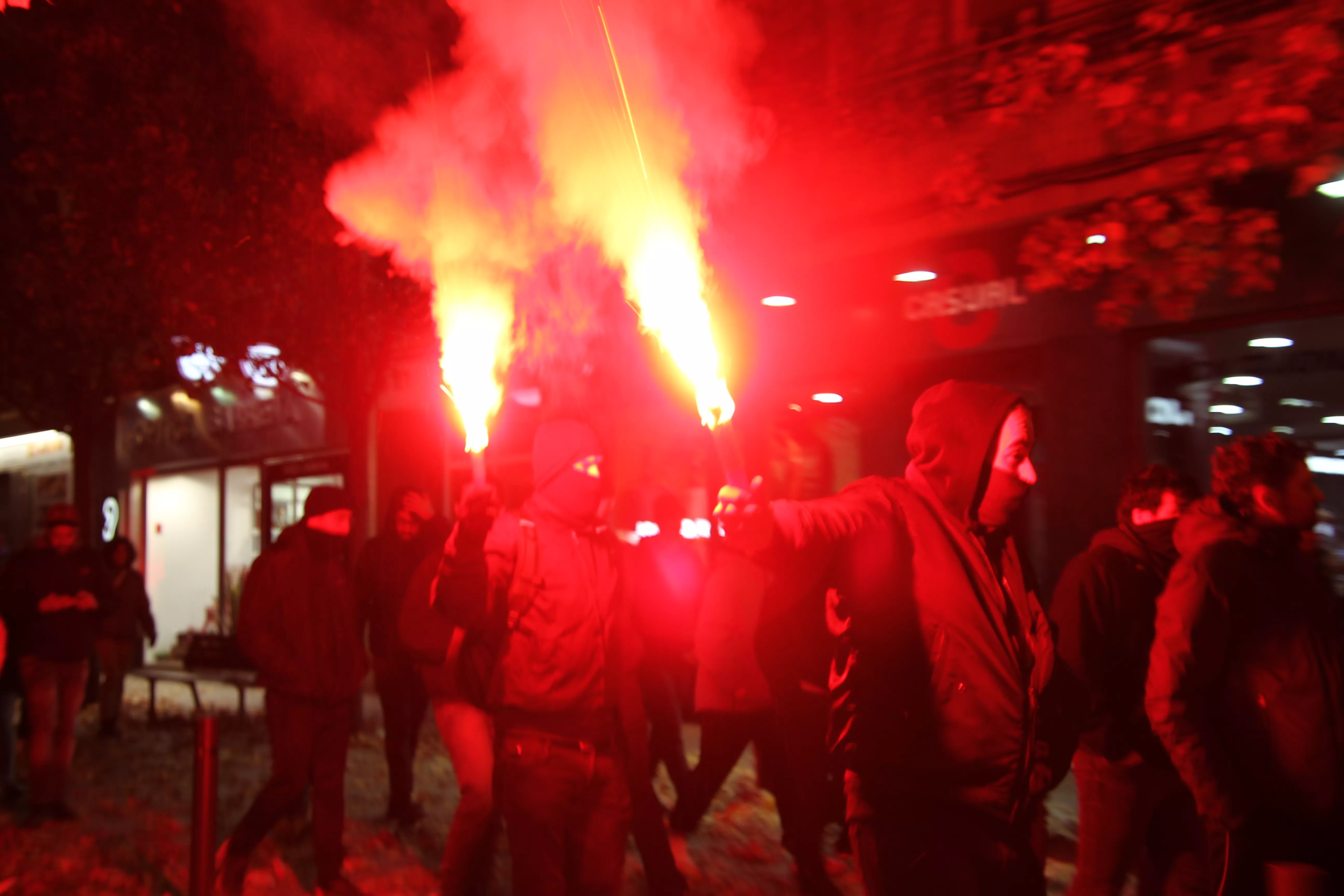 Manifestación antifascista en Huesca en el 20N. Foto Carlos Neofato 