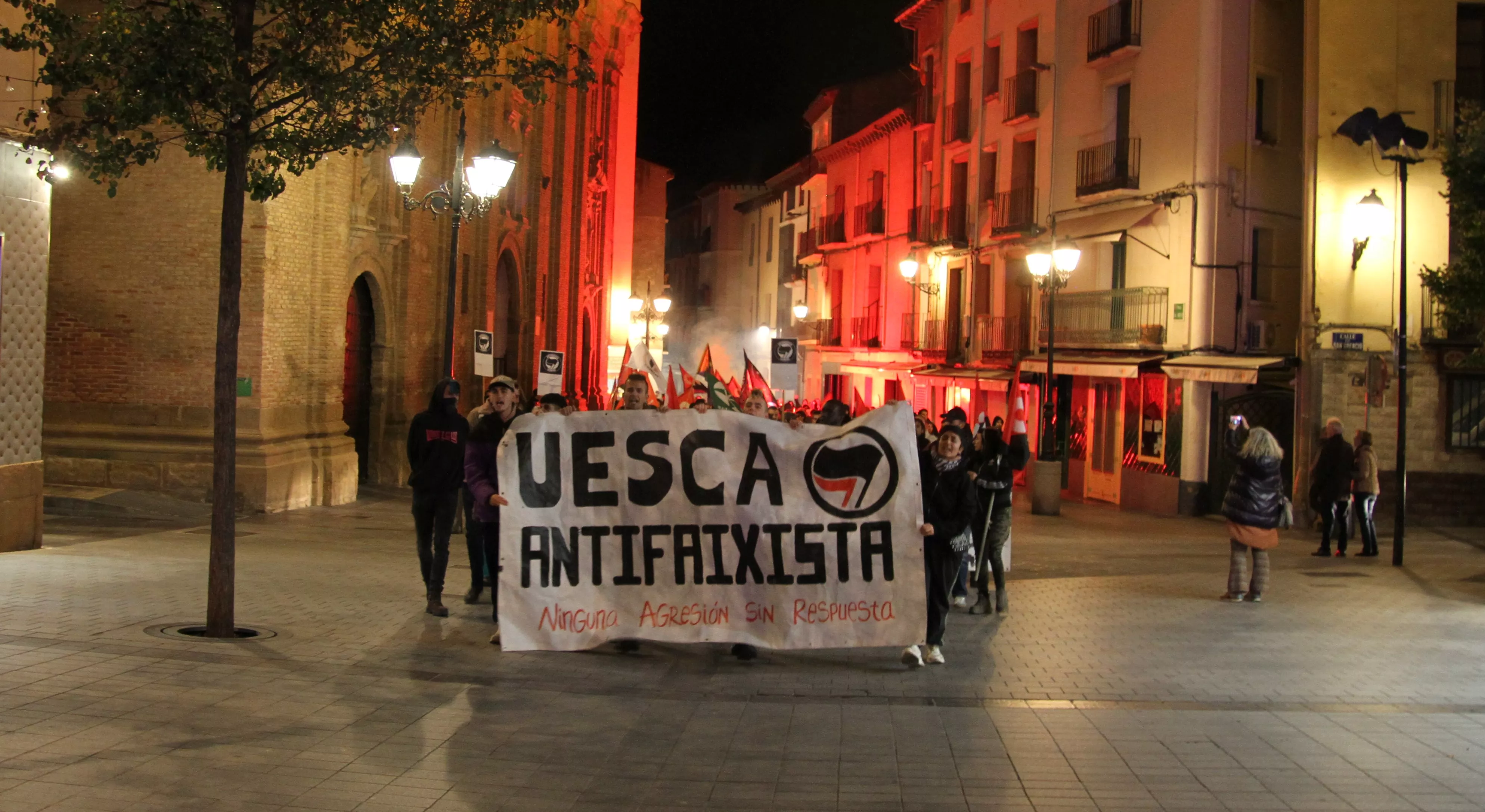 Manifestación antifascista en Huesca en el 20N. Foto Carlos Neofato 