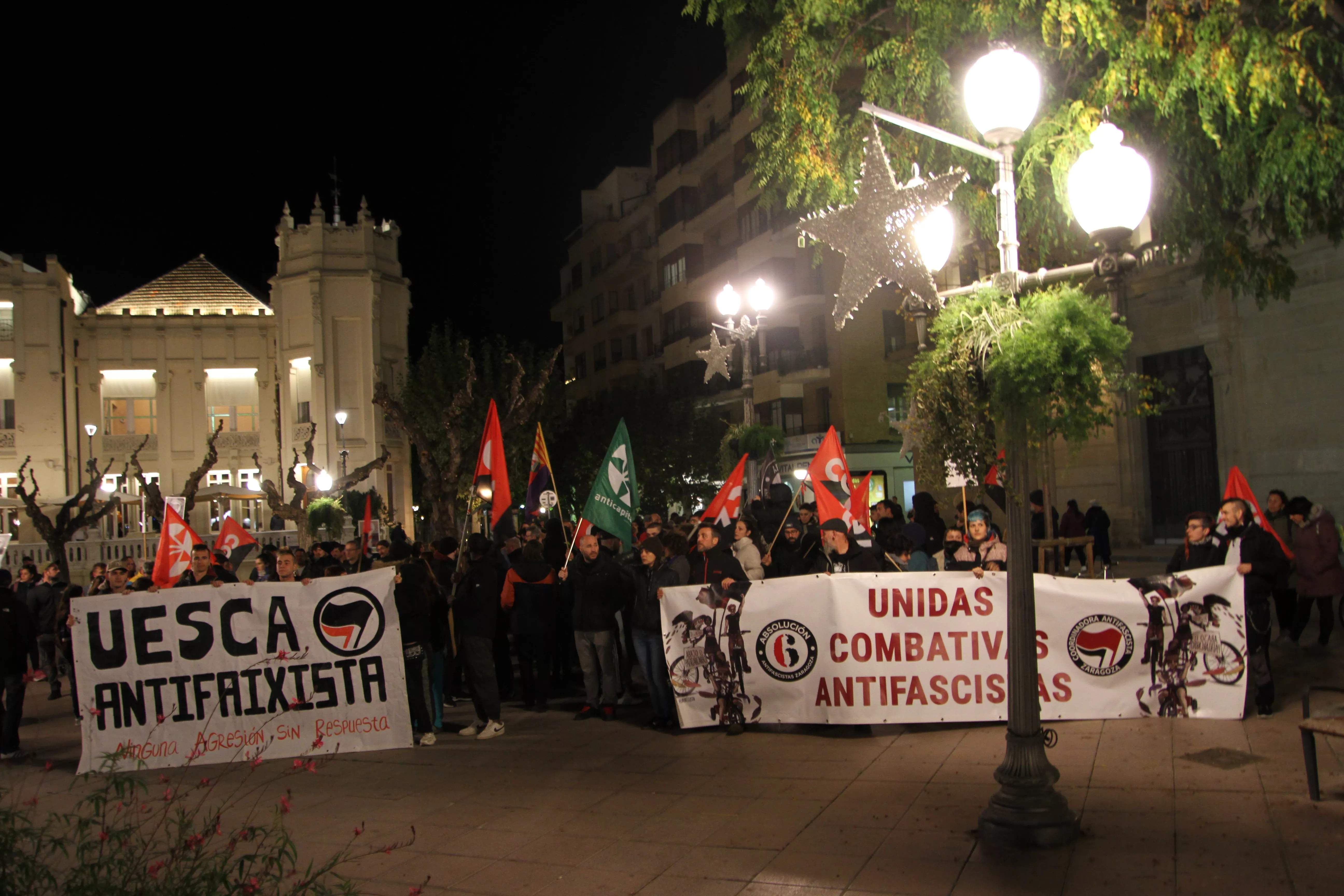 Manifestación antifascista en Huesca en el 20N. Foto Carlos Neofato 