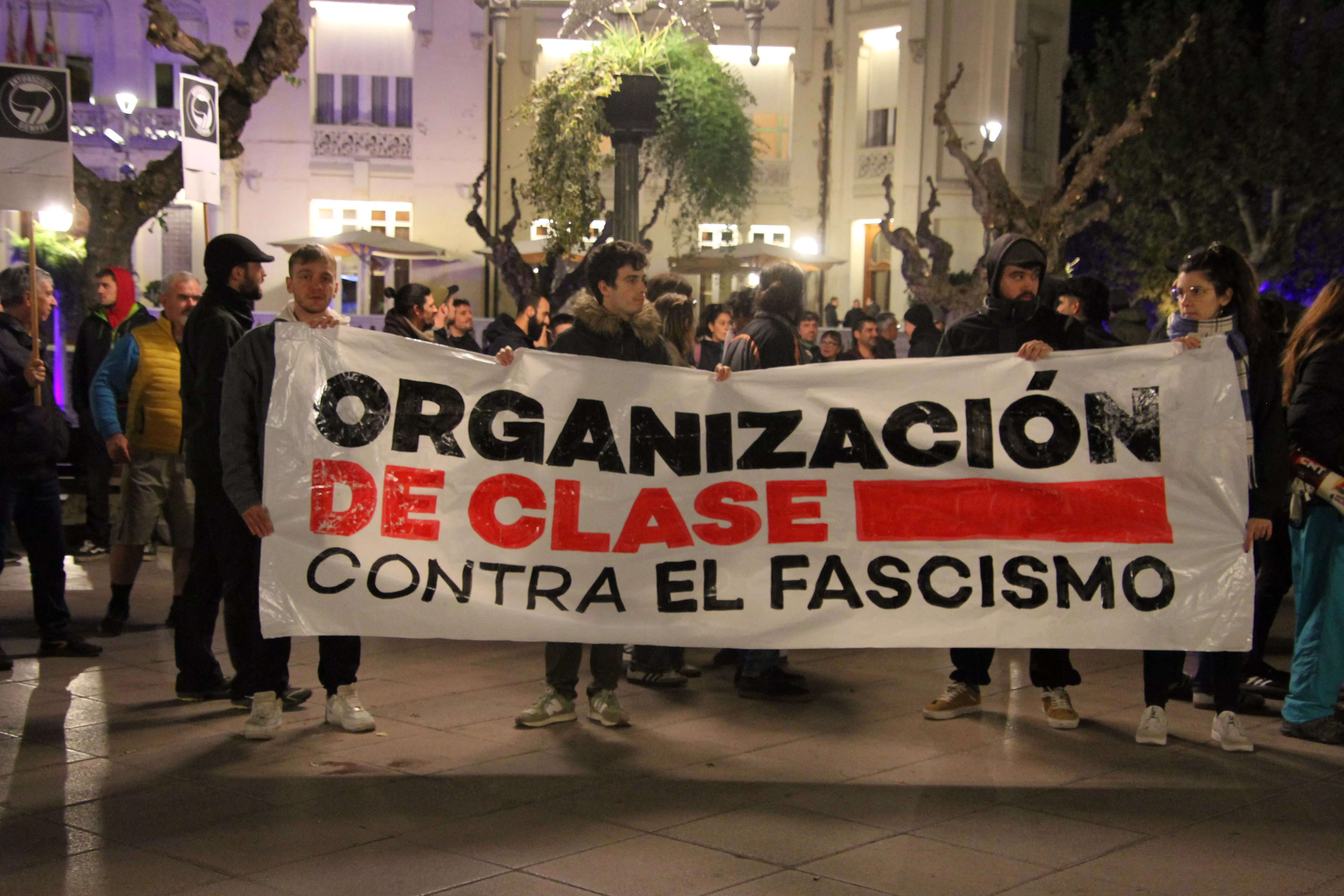 Manifestación antifascista en Huesca en el 20N. Foto Carlos Neofato 