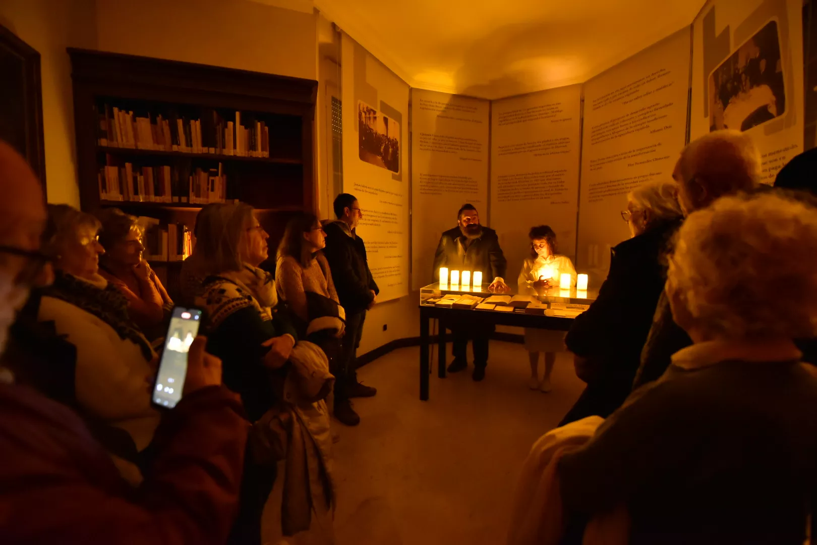 Visita teatralizada del IEA, Joaquín Costa. Foto Verónica Lacasa