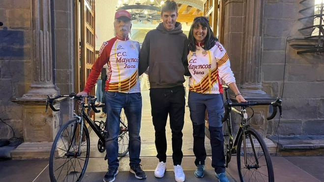 WhatsApp Image 2024 11 21 at 20.18.44 (2) WhatsApp Image 2024 11 21 at 20.18.44 (2)