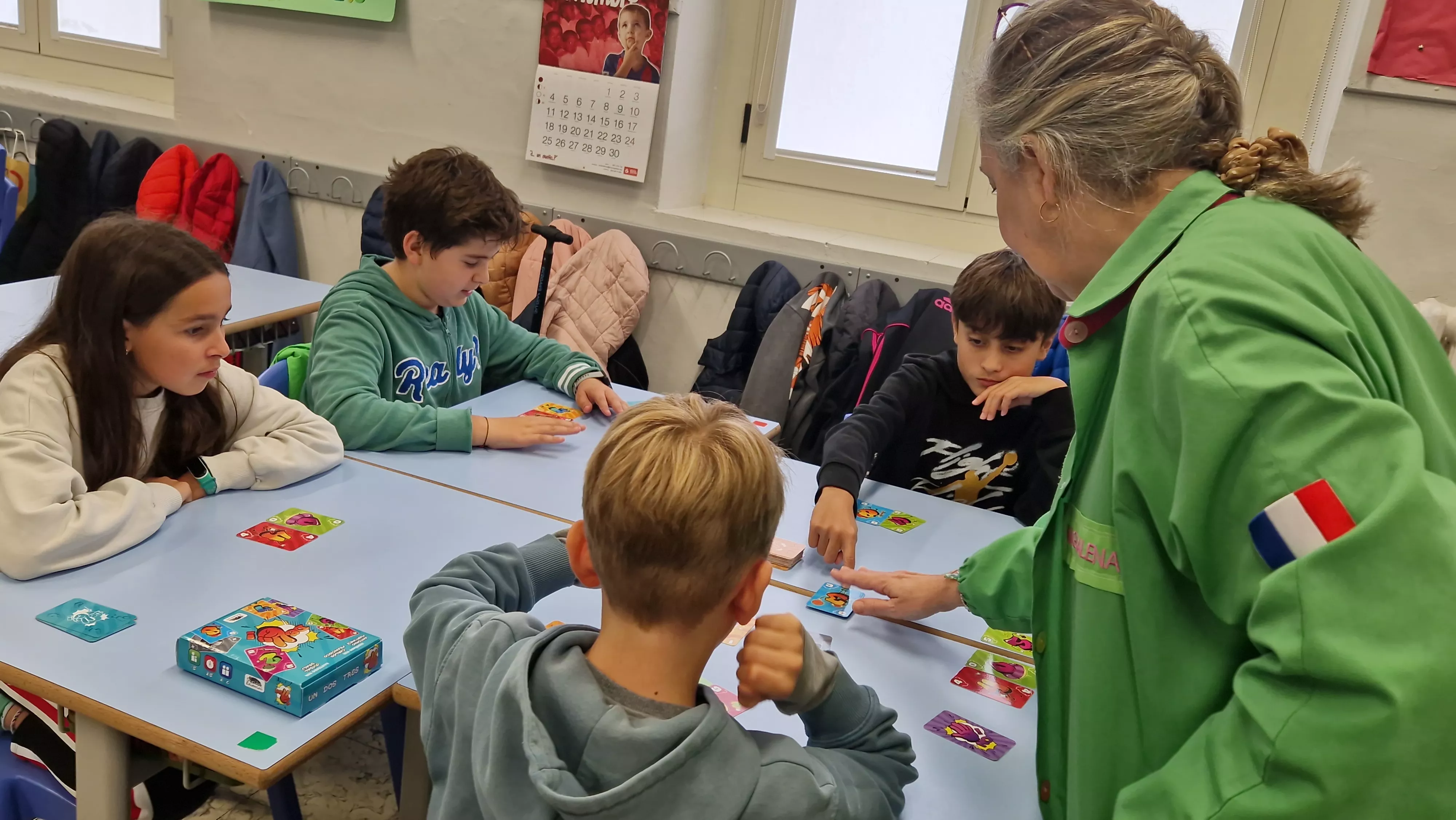 Presentación del juego de cartas Dedos en el Colegio Salesianos. Foto Myriam Martínez 