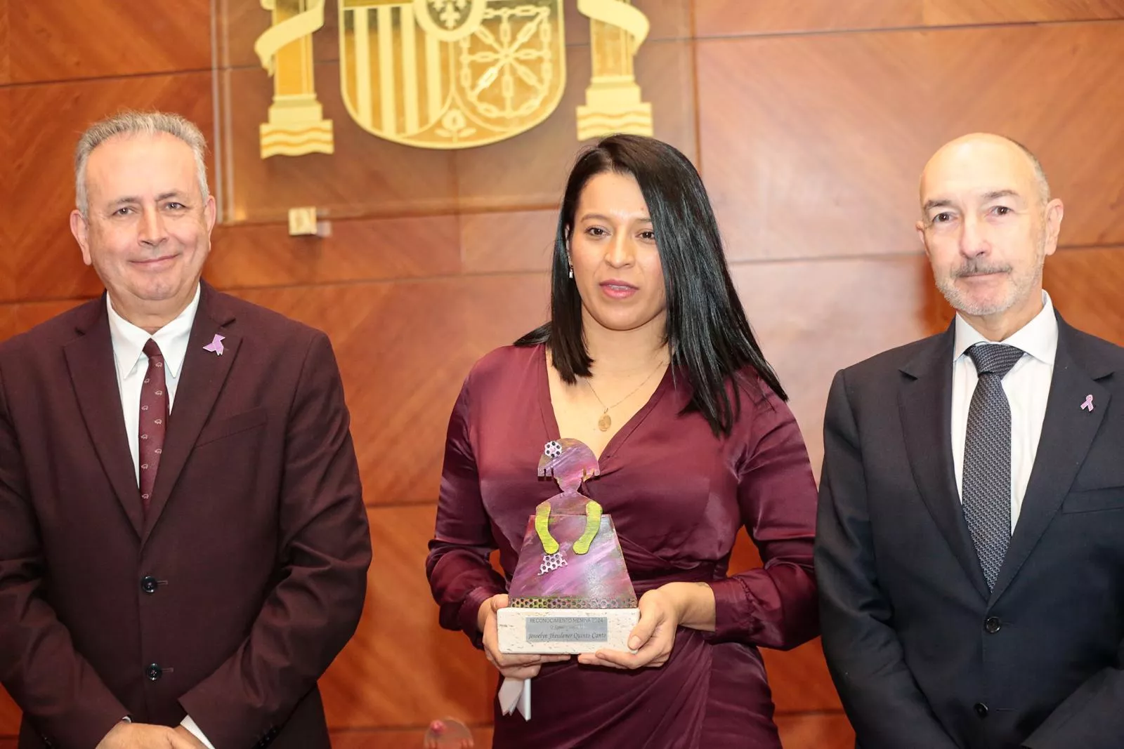 Josselyn Jheislener Quinto Canto, reconocimiento Menina por actuar ante una caso de violencia machista.