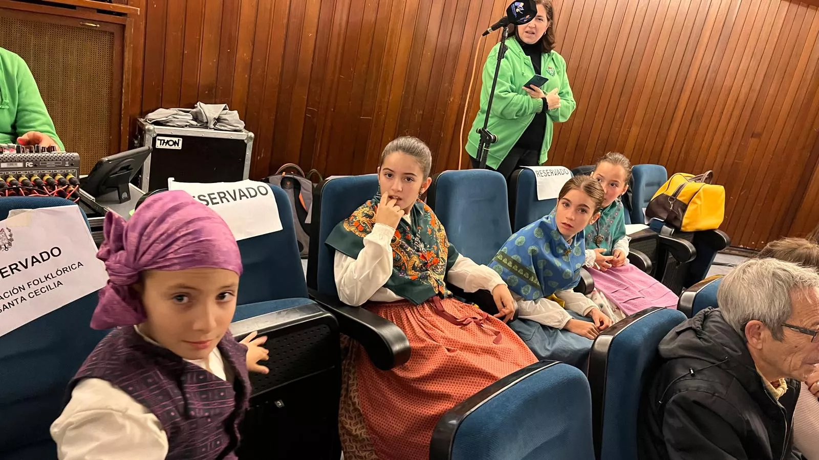 Gala de colofón del 70 aniversario de la Asociación Folklórica Santa Cecilia e inicio de sus fiestas. Foto Mercedes Manterola