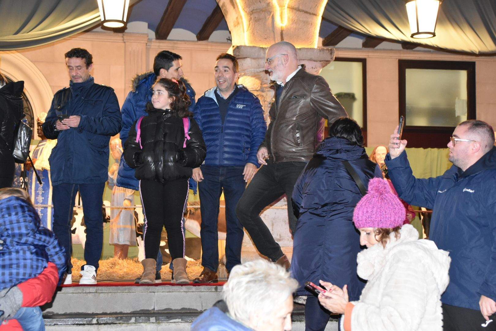 Encendido navideño en Monzón 