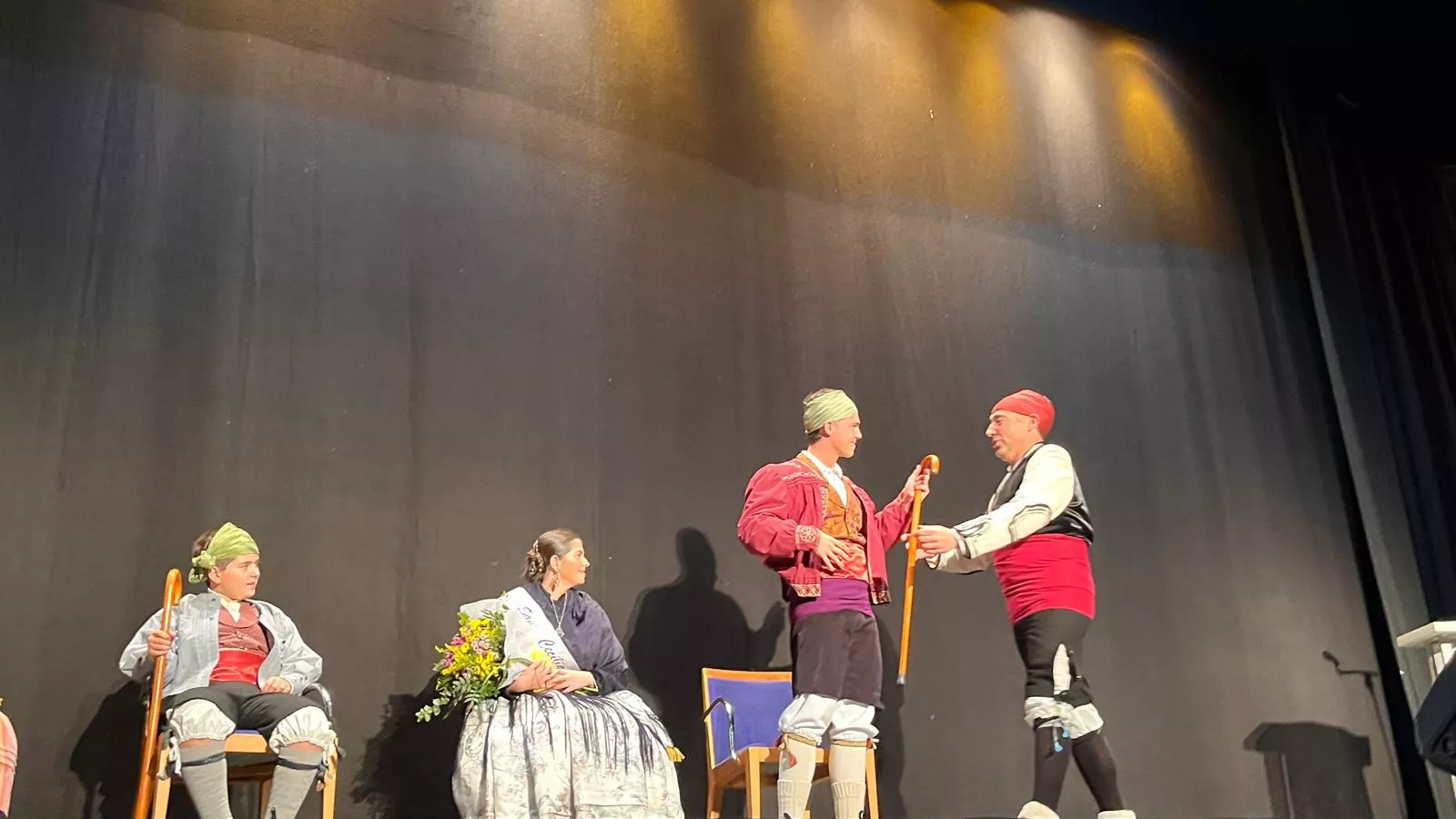 Gala de colofón del 70 aniversario de la Asociación Folklórica Santa Cecilia e inicio de sus fiestas. Foto Mercedes Manterola