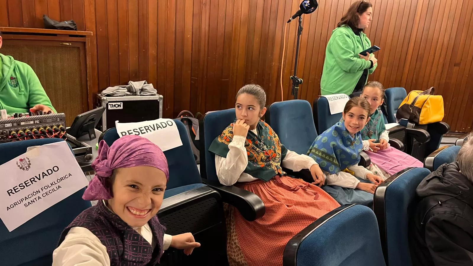 Gala de colofón del 70 aniversario de la Asociación Folklórica Santa Cecilia e inicio de sus fiestas. Foto Mercedes Manterola