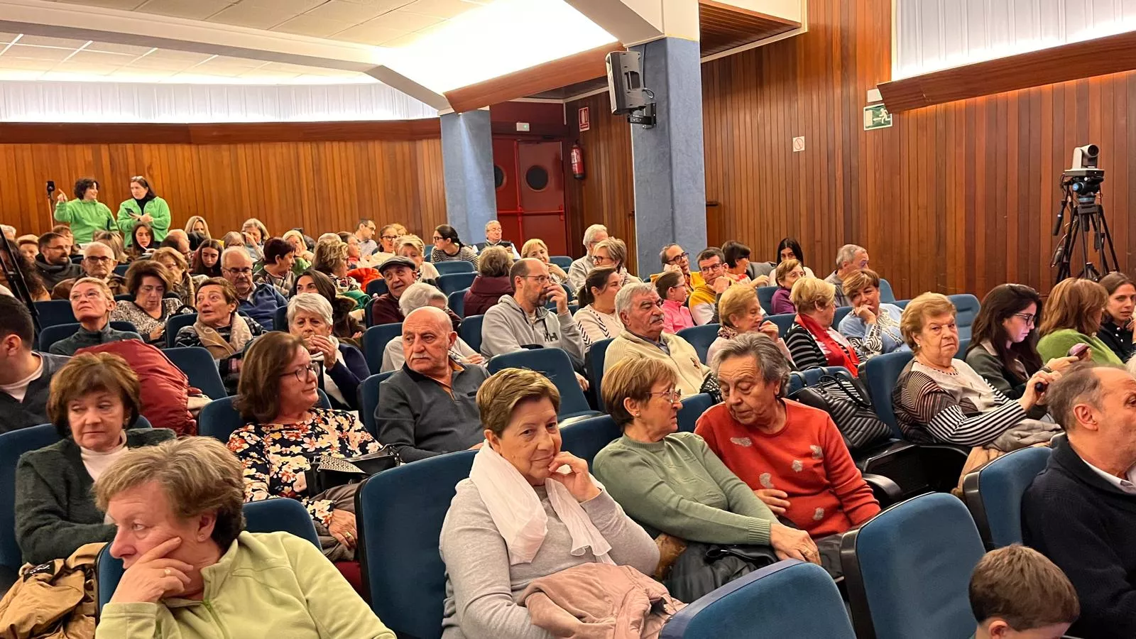Gala de colofón del 70 aniversario de la Asociación Folklórica Santa Cecilia e inicio de sus fiestas. Foto Mercedes Manterola