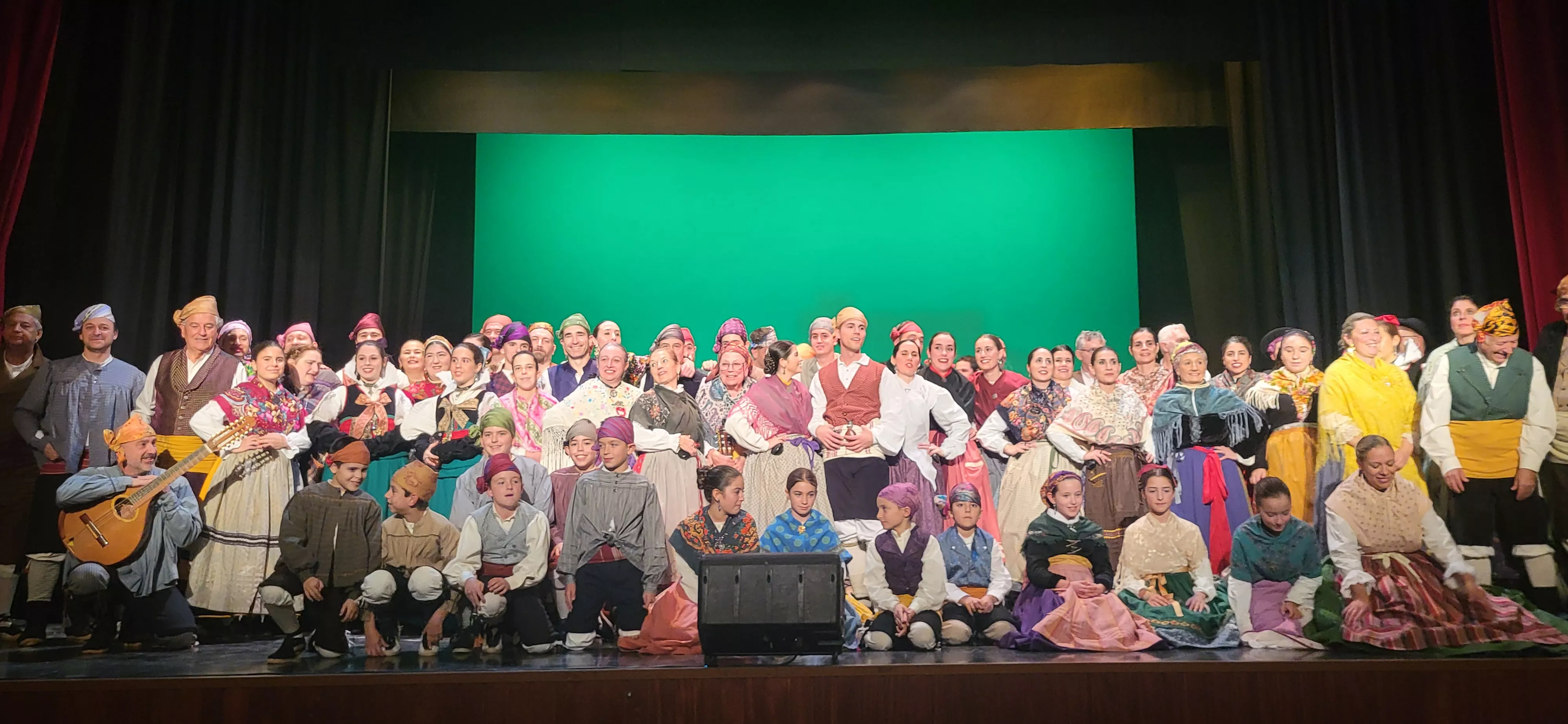 Gala de colofón del 70 aniversario de la Asociación Folklórica Santa Cecilia e inicio de sus fiestas. Foto Mercedes Manterola