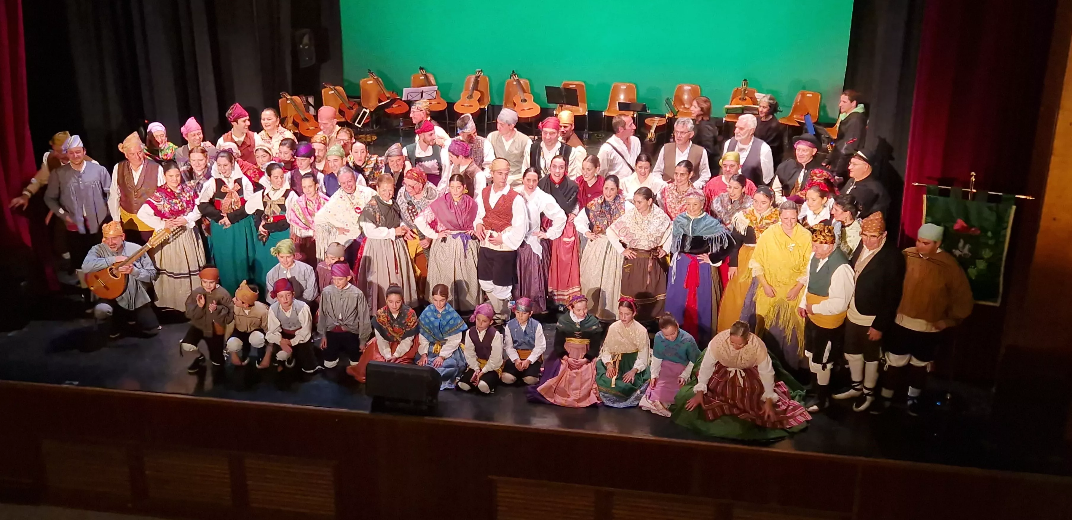 Gala de colofón del 70 aniversario de la Asociación Folklórica Santa Cecilia e inicio de sus fiestas. Foto Myriam Martínez