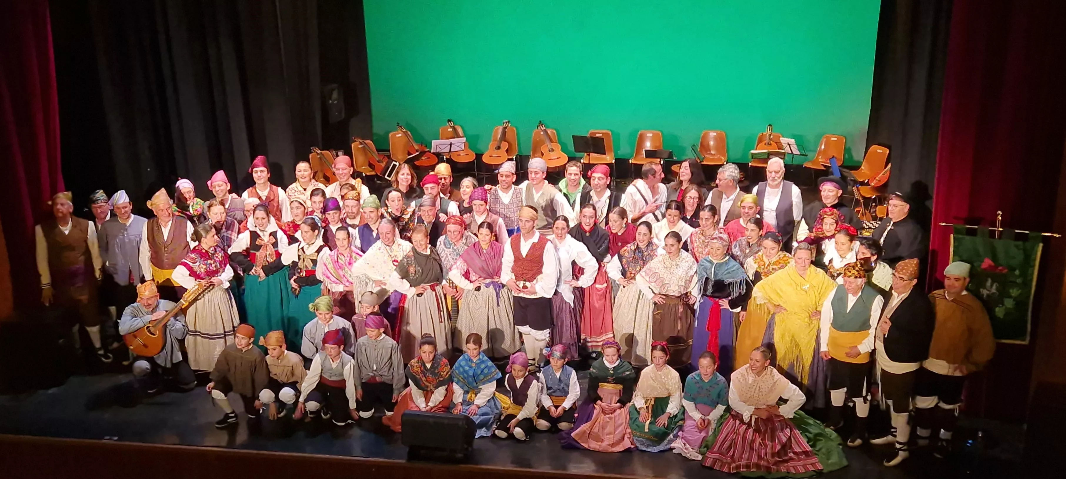 Gala de colofón del 70 aniversario de la Asociación Folklórica Santa Cecilia e inicio de sus fiestas. Foto Myriam Martínez