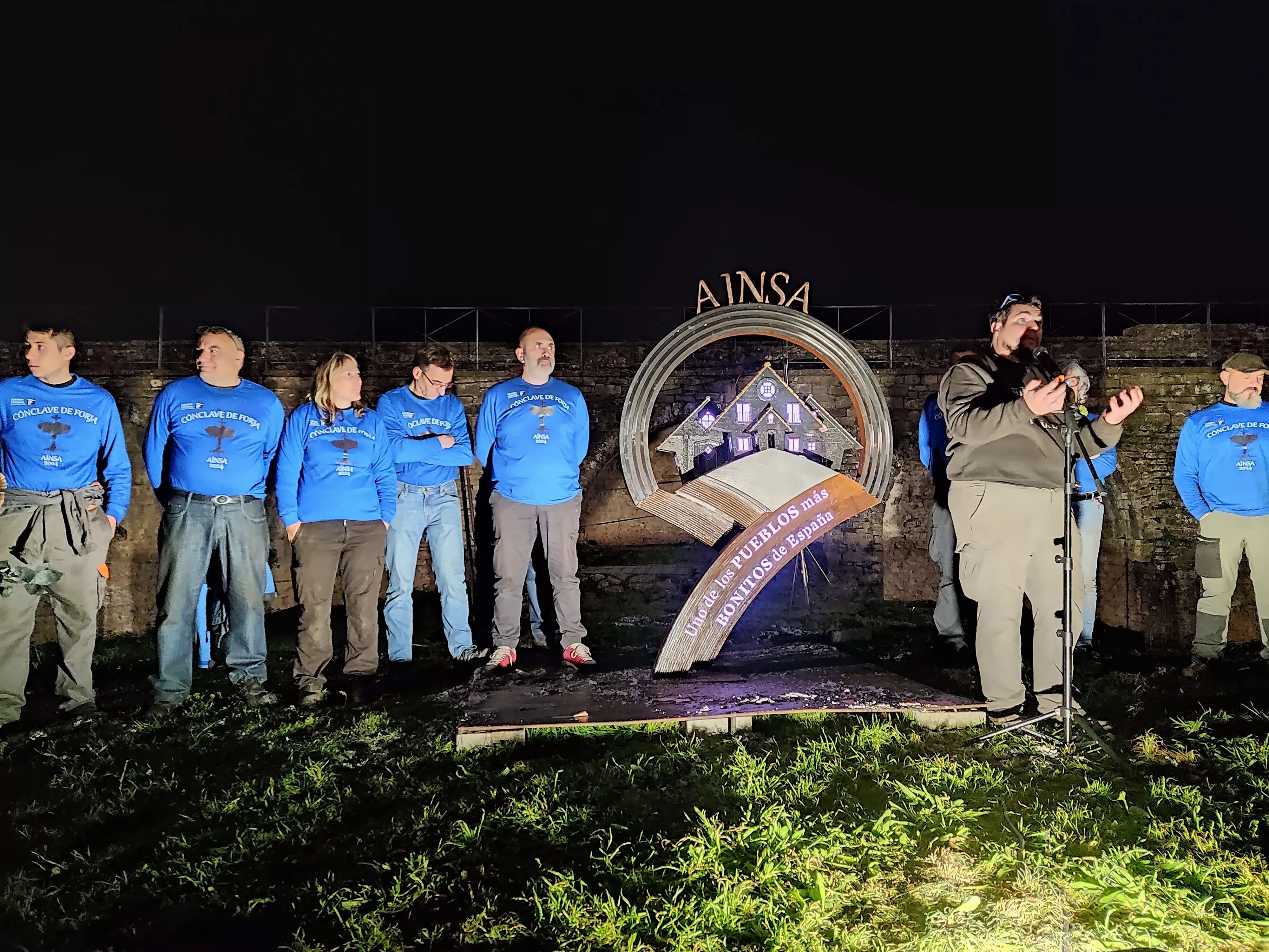 Escultura de Alejandro Cremades en Aínsa