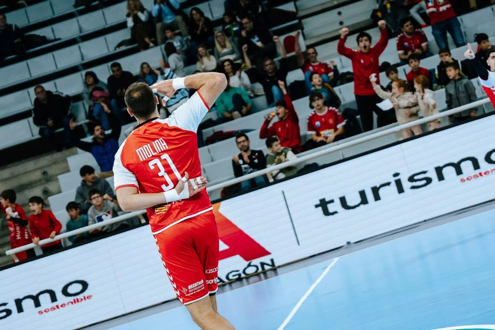 Confirmada la lesión de Molina: fractura de tibia y peroné