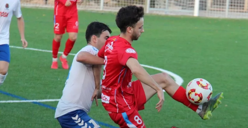 El Binéfar suma un buen punto en su visita al Ebro (0-0)