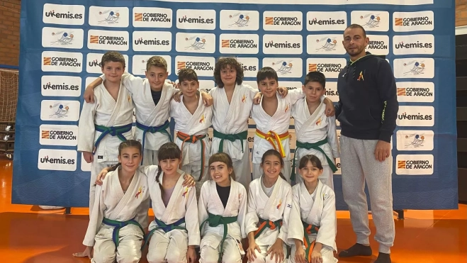 Alevines del CJ Binéfar en el Campeonato de Aragón. Alevines del CJ Binéfar en el Campeonato de Aragón.