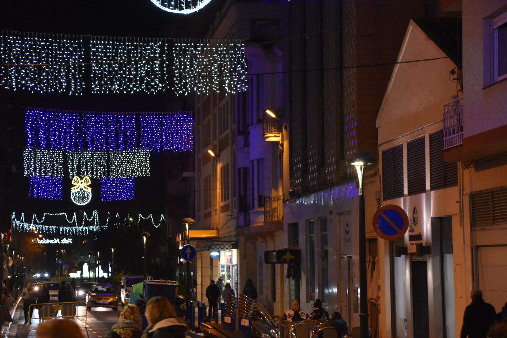 Encendido navideño en Monzón 