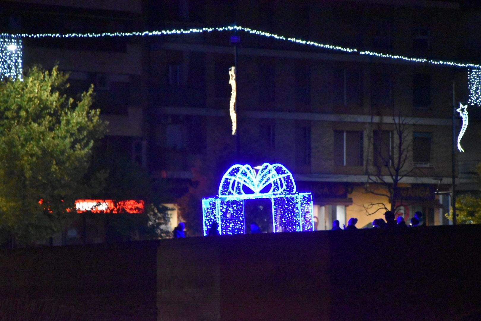 Encendido navideño en Monzón 
