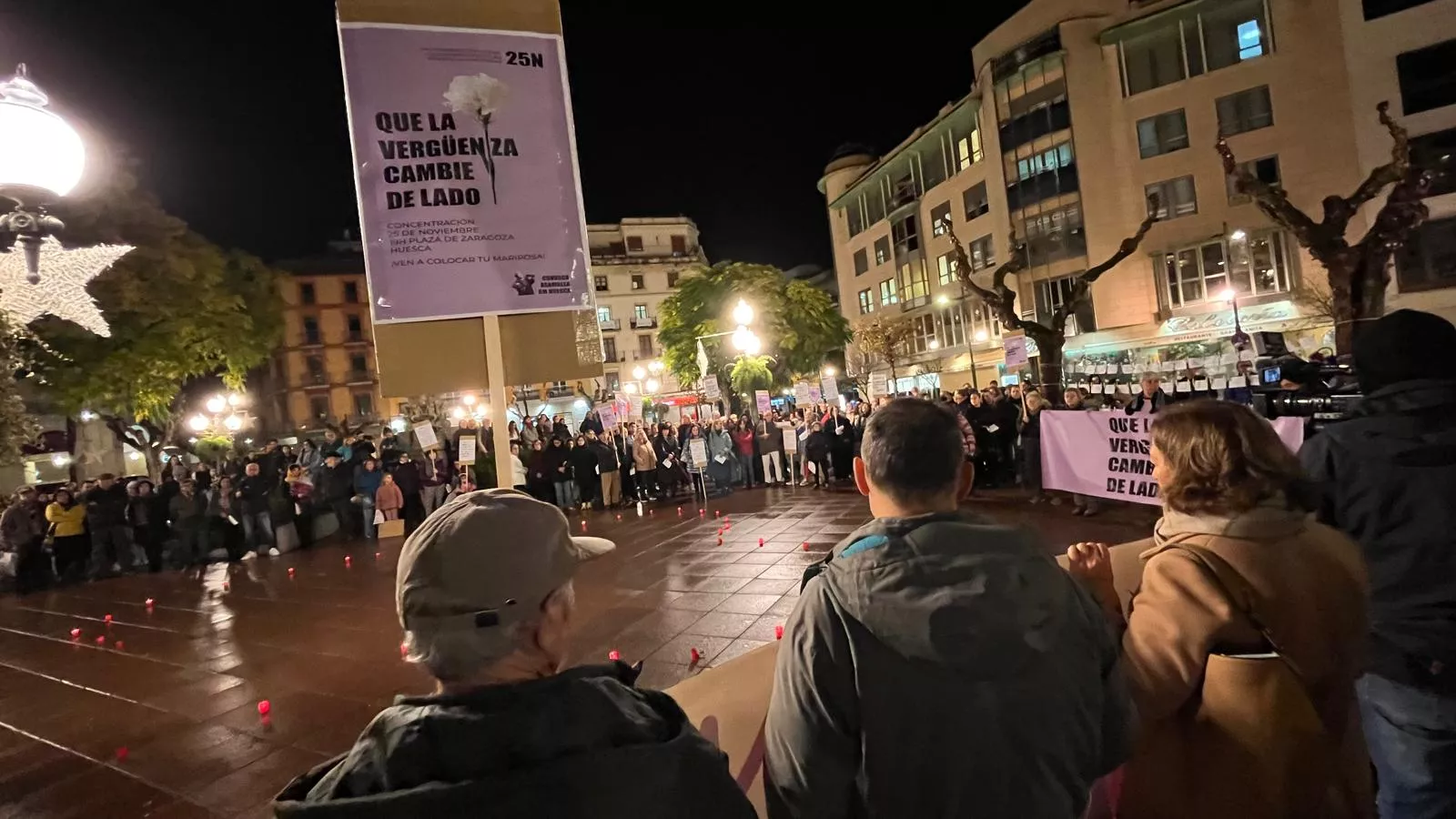 Concentración en Huesca en el Día Internacional para la Eliminación de la Violencia contra las Mujeres. Foto Mercedes Manterola