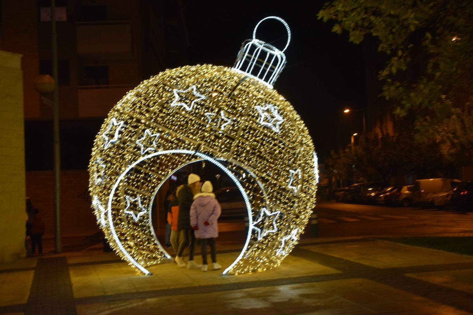 Encendido navideño en Monzón 