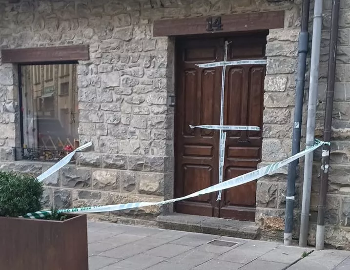 La vivienda donde se ha producido el suceso ha sido acordonada.