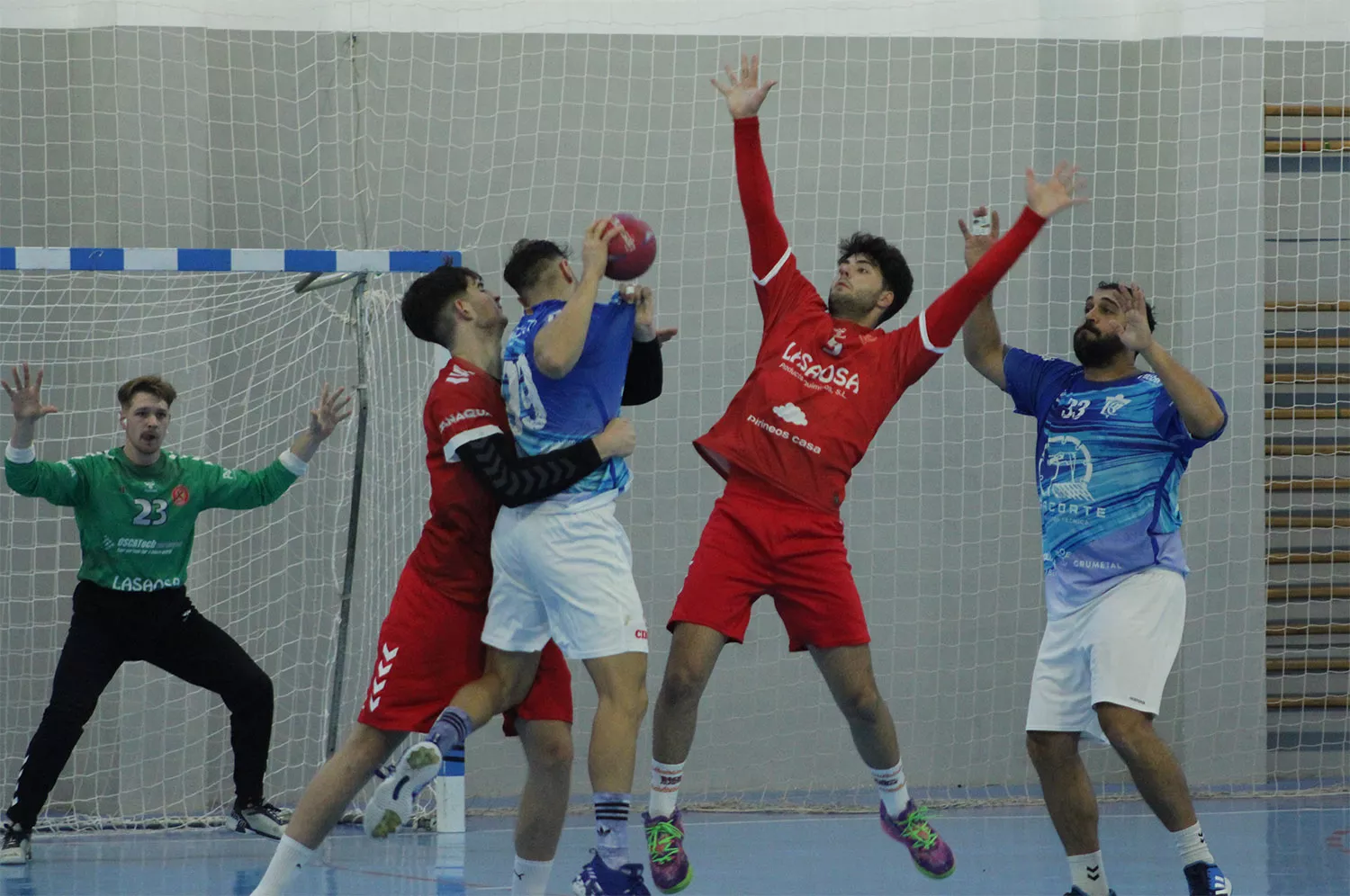 Victoria de Oscatech Huesca en Casetas (29-33)