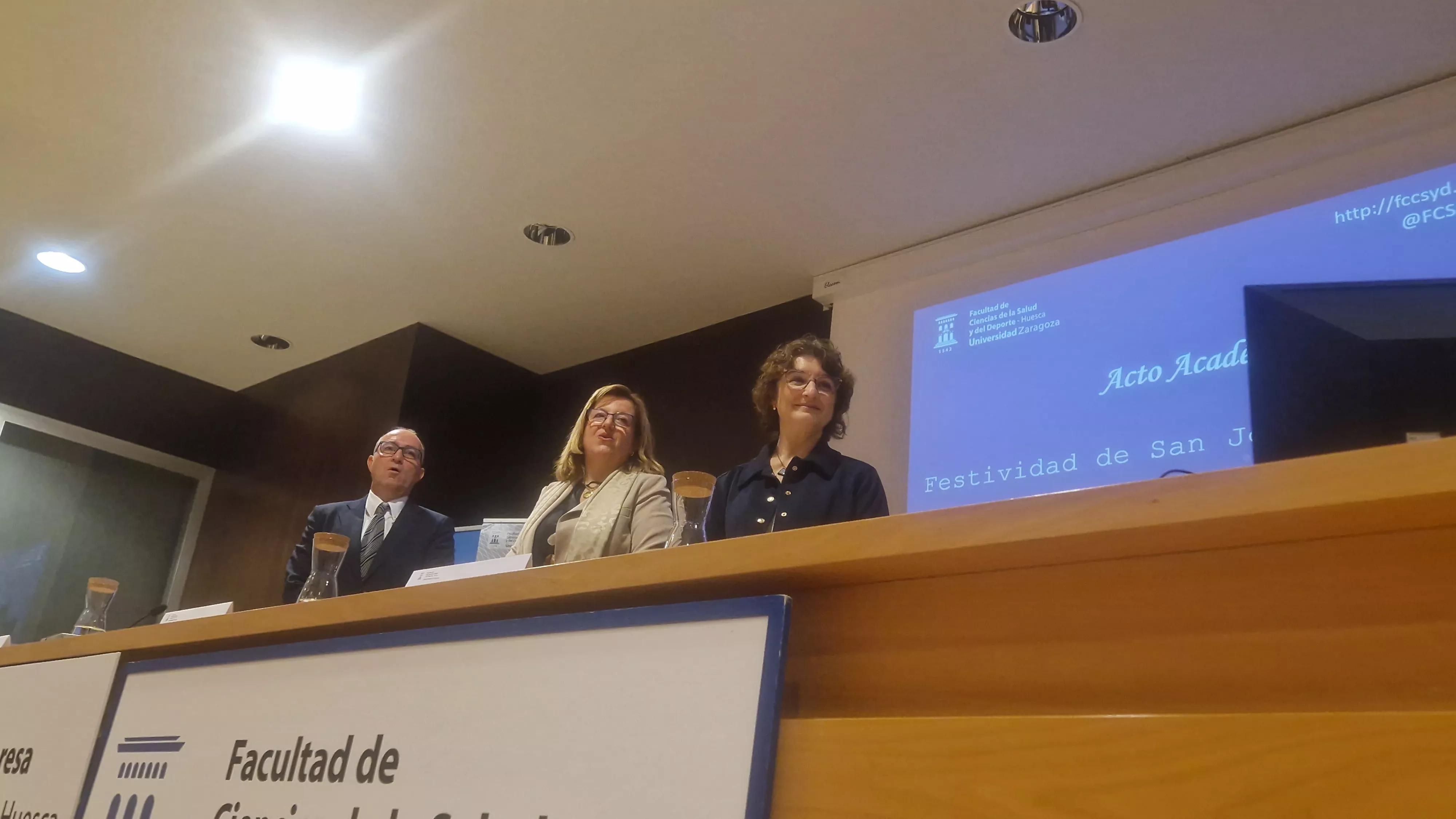 Fiesta de la Facultad de Ciencias de la Salud y el Deporte. Foto Myriam Martínez