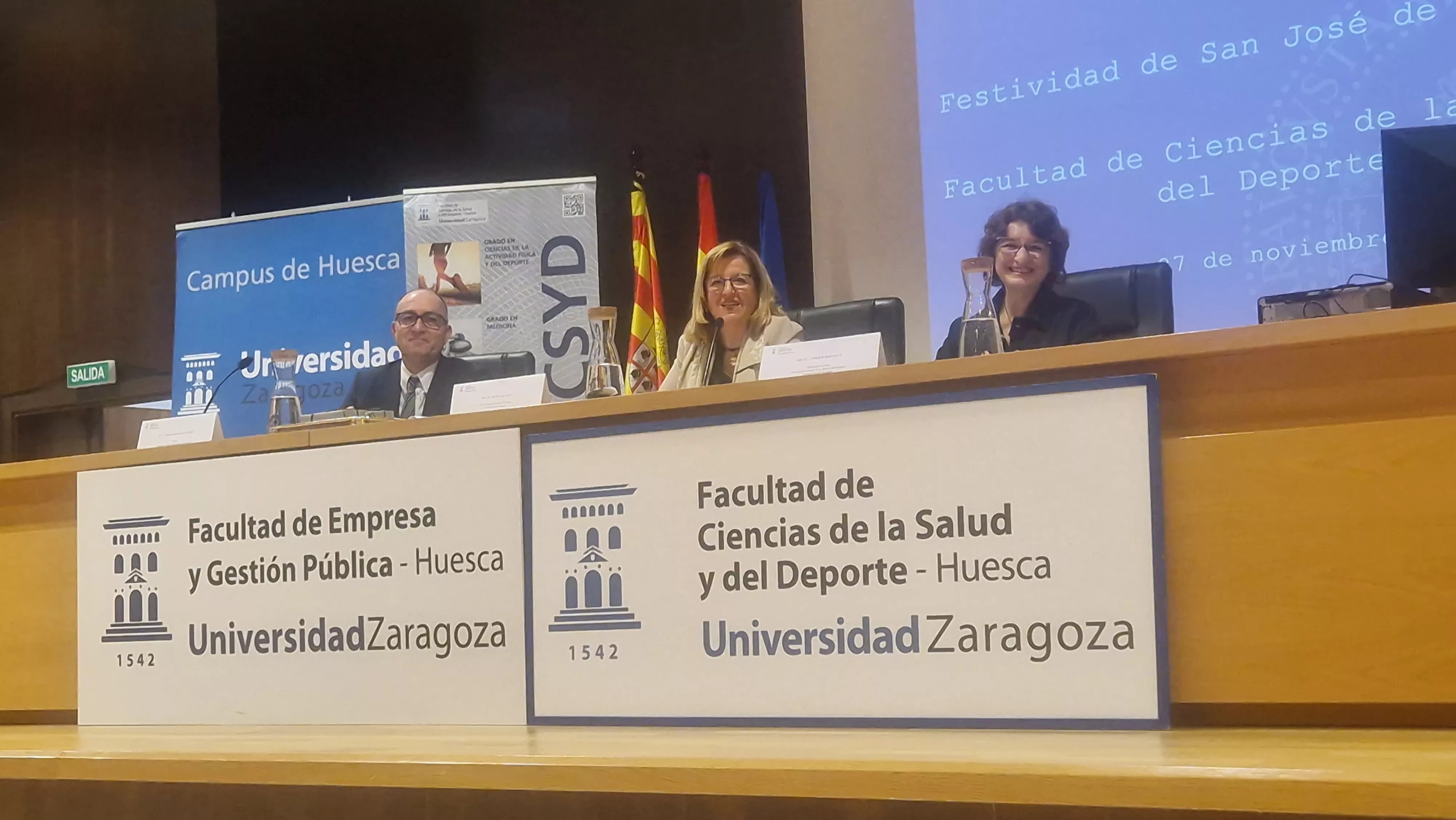 Fiesta de la Facultad de Ciencias de la Salud y el Deporte. Foto Myriam Martínez