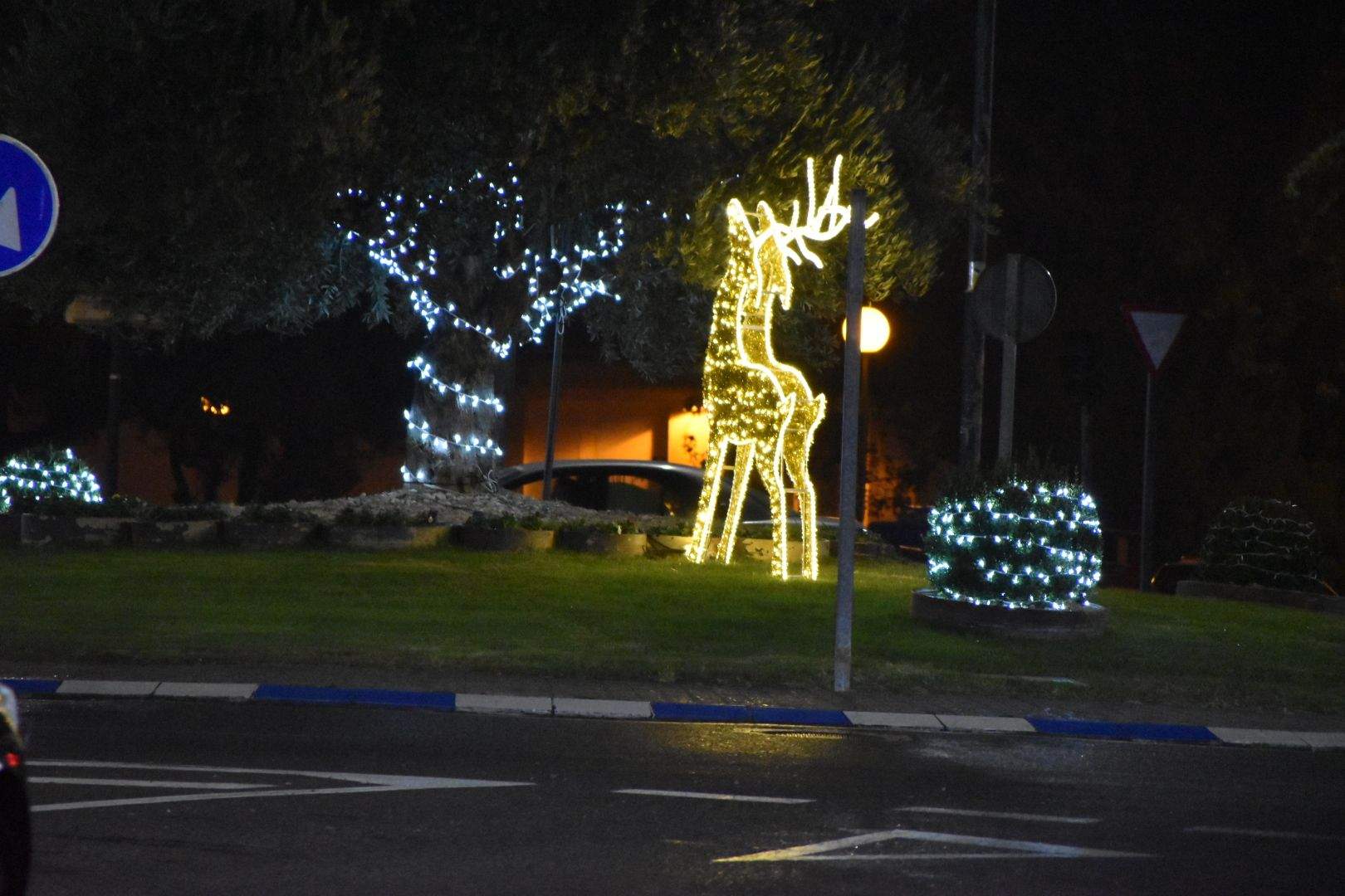Encendido navideño en Monzón 