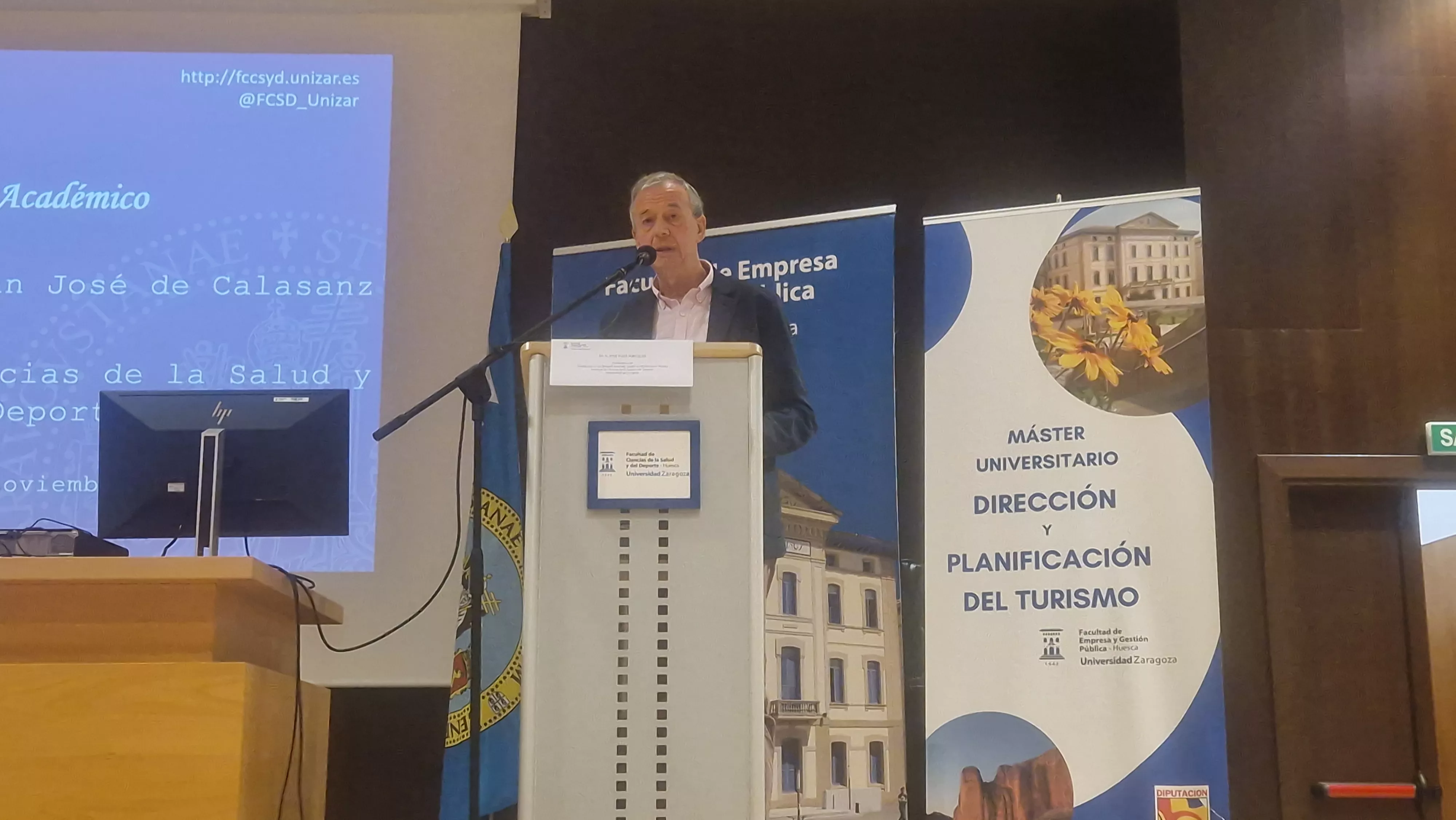 Eduardo Generelo. Fiesta de la Facultad de Ciencias de la Salud y el Deporte. Foto Myriam Martínez