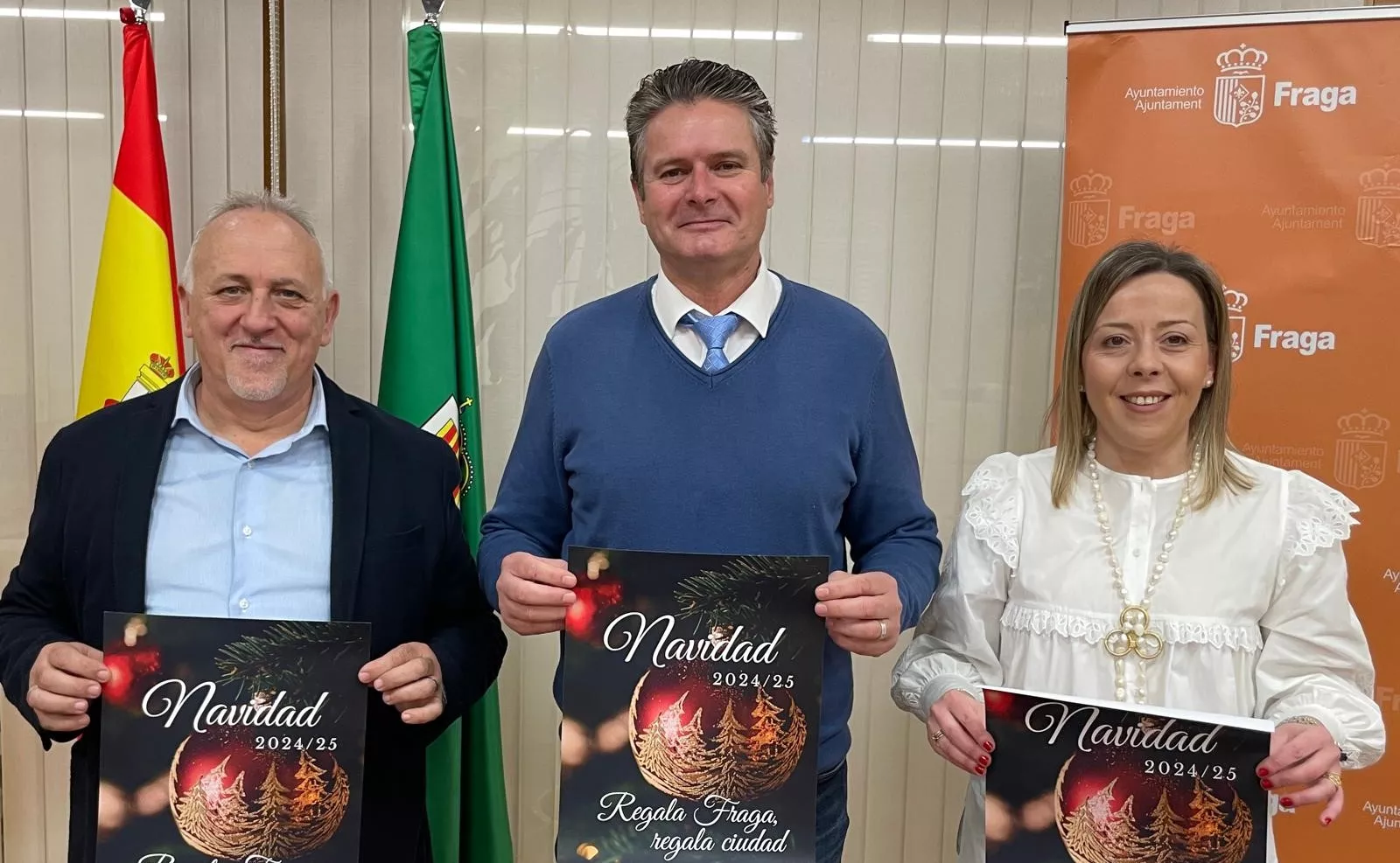Javier Catalán, Ignacio Gramún y María José Barrafón han presentado la actividad navideña en Fraga. Javier Catalán, Ignacio Gramún y María José Barrafón han presentado la actividad navideña en Fraga.