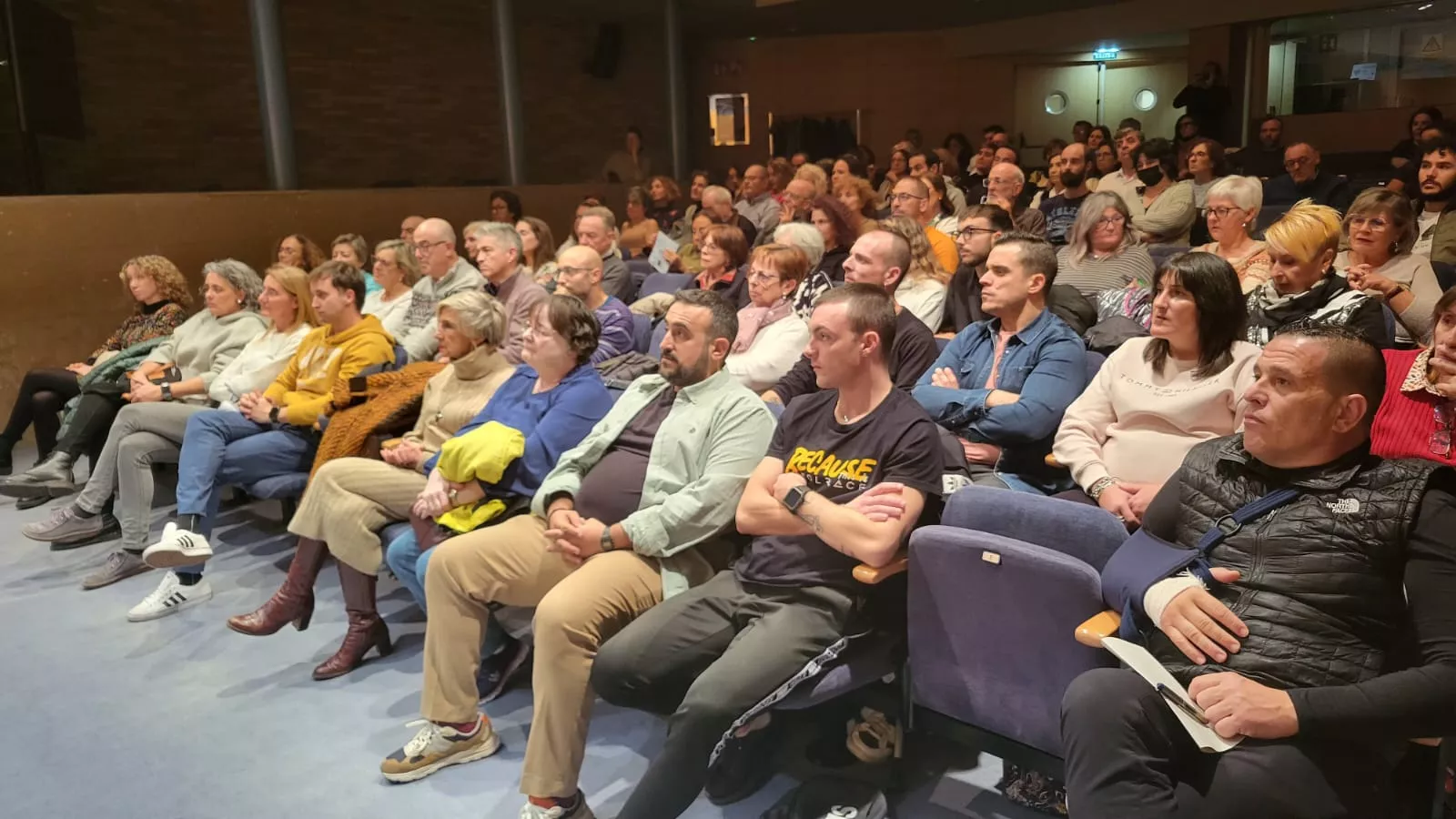 Coloquio sobre adicciones del Colegio de Médicos en ibercaja