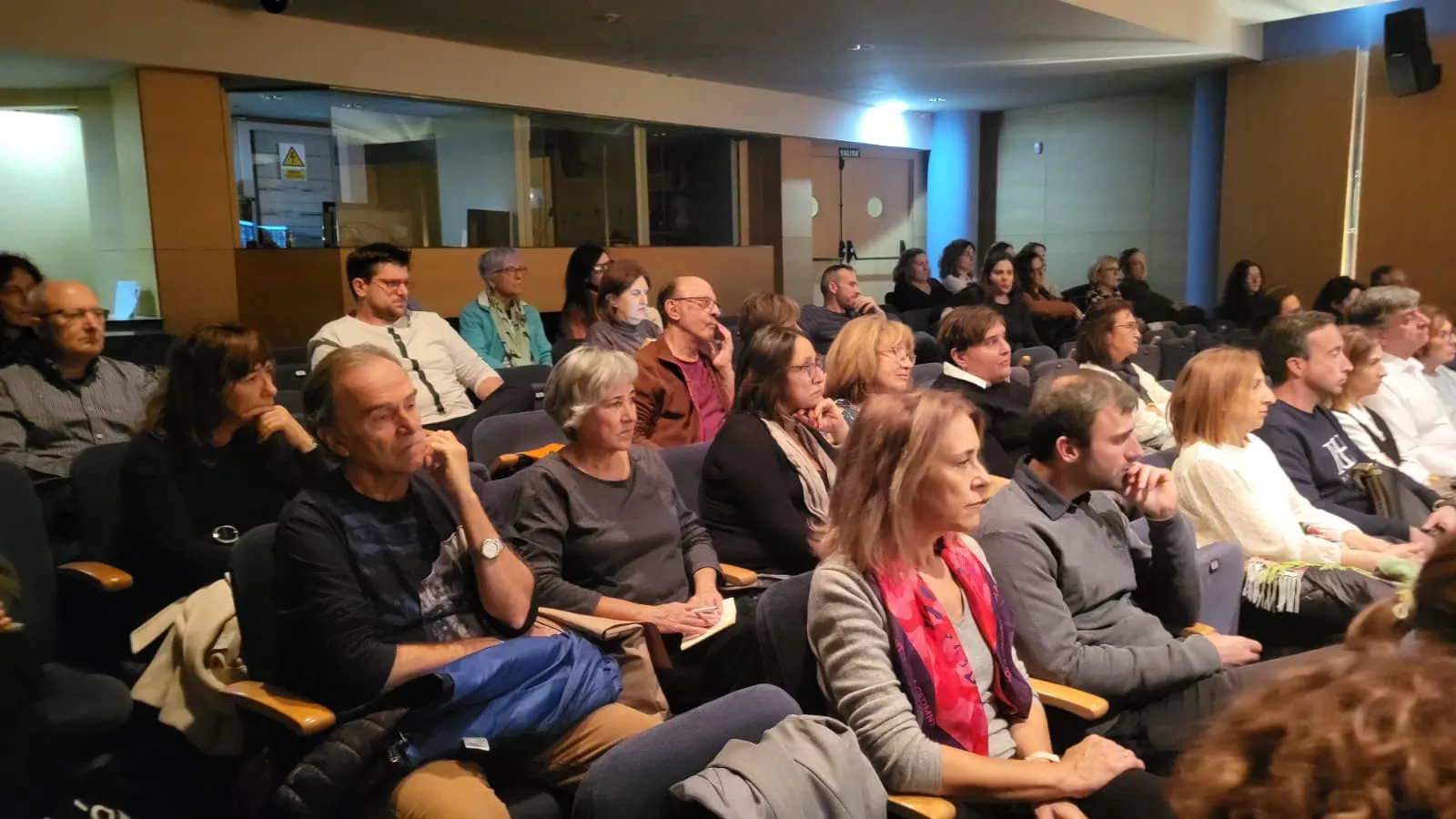 Coloquio sobre adicciones del Colegio de Médicos en ibercaja