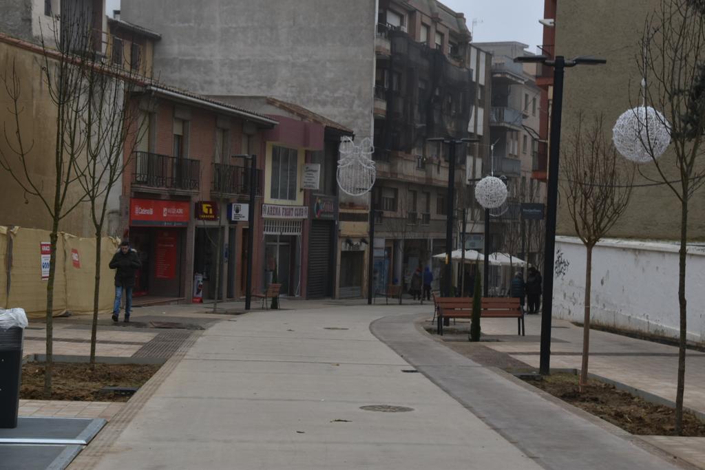 Se abre a los peatones la "nueva" Avenida del Pilar