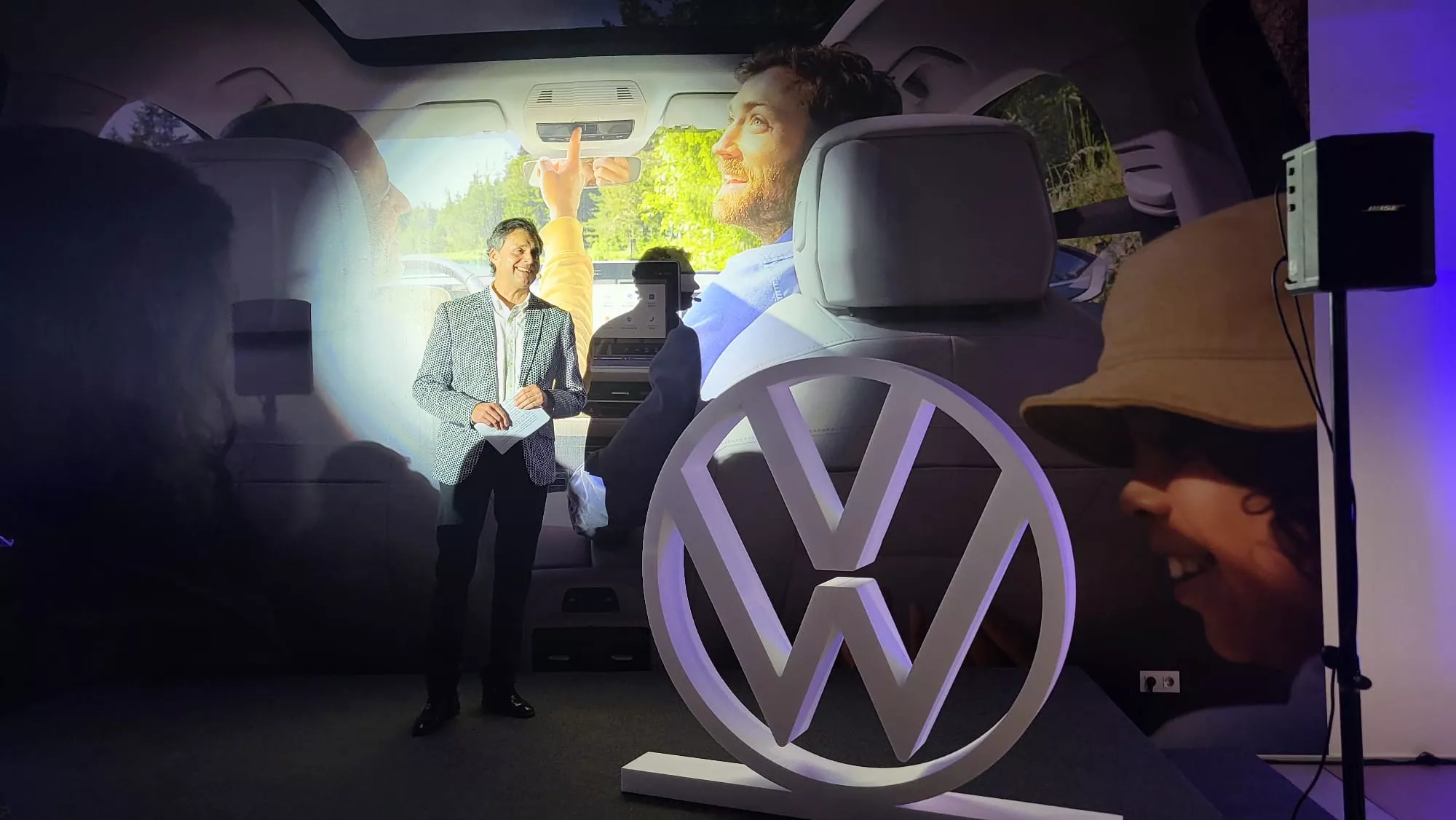 Inauguración de las instalaciones de Automóviles Cabrero en Monzón